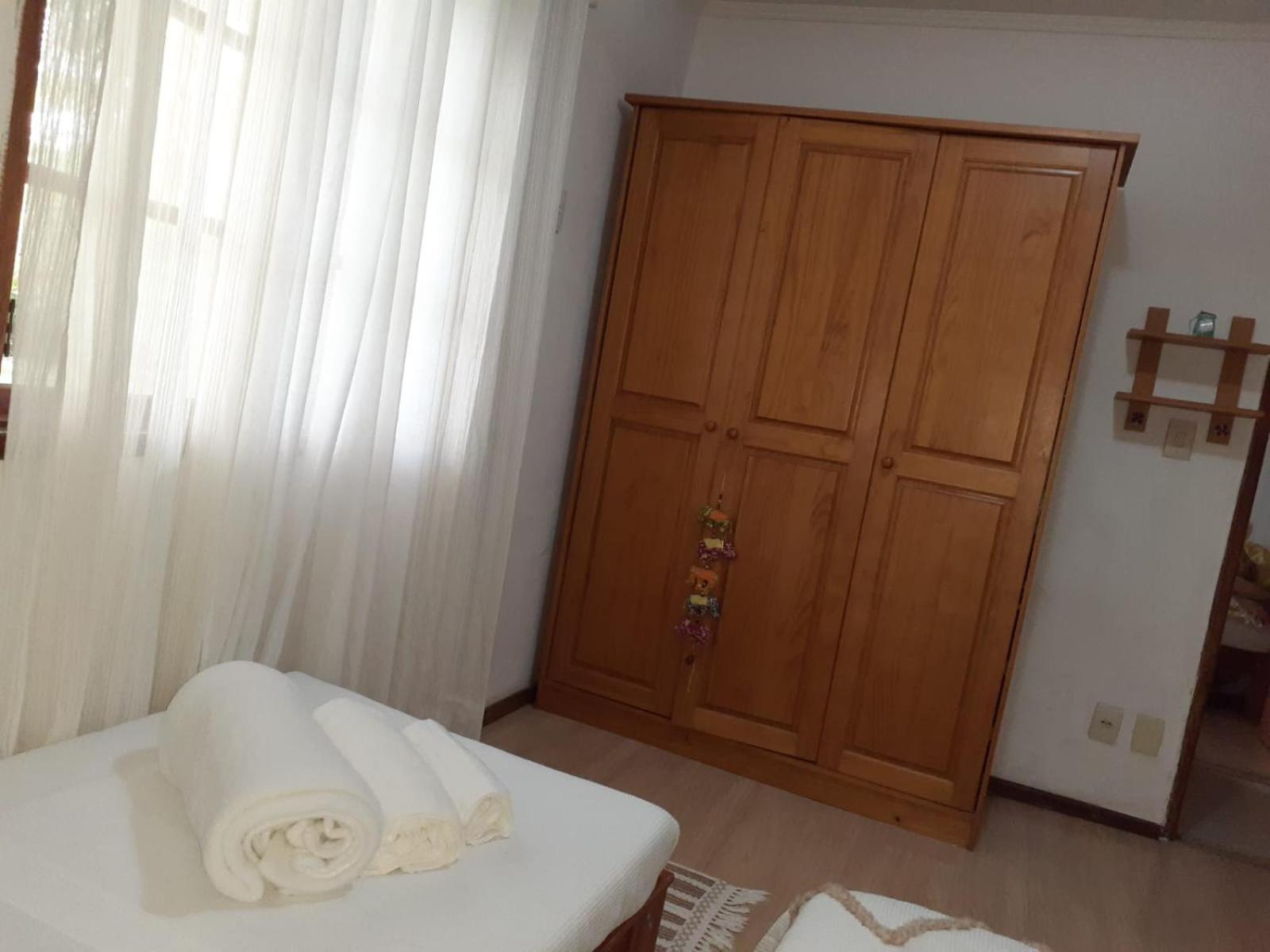 Three-Bedroom House photo 3