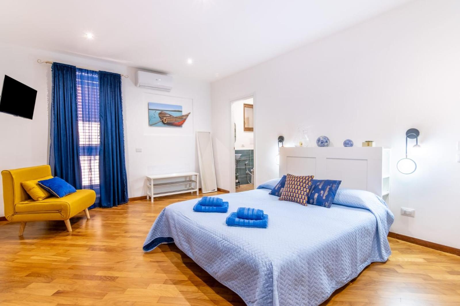 Triple Room With Private Bathroom