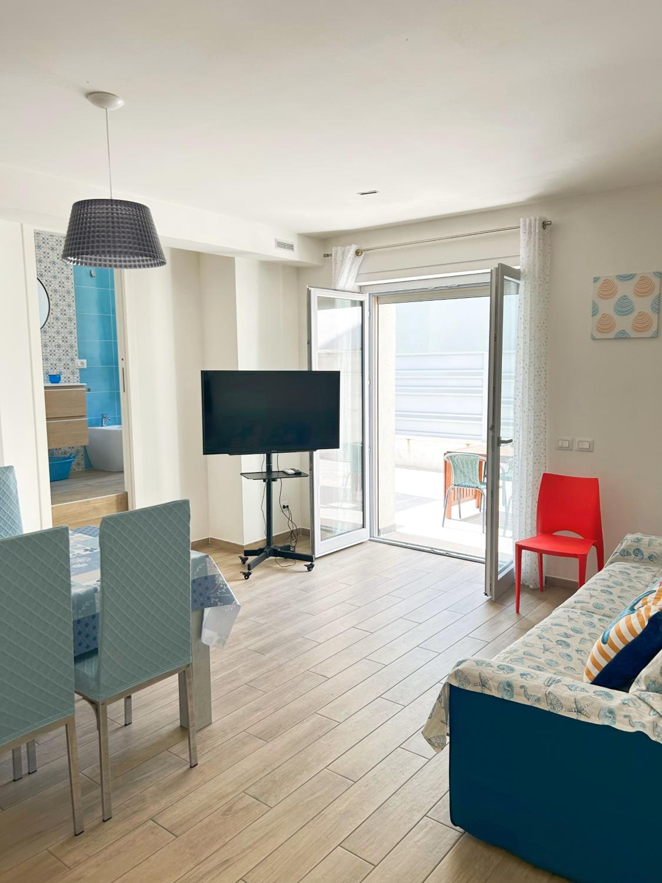 One-Bedroom Apartment - Sea Side photo 1