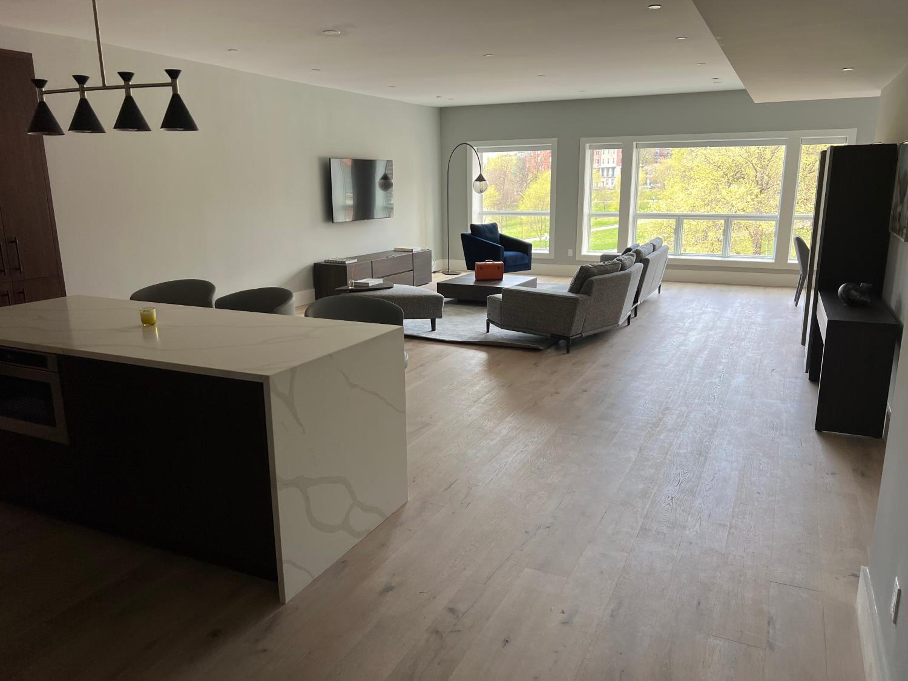 Three-Bedroom Suite photo 1