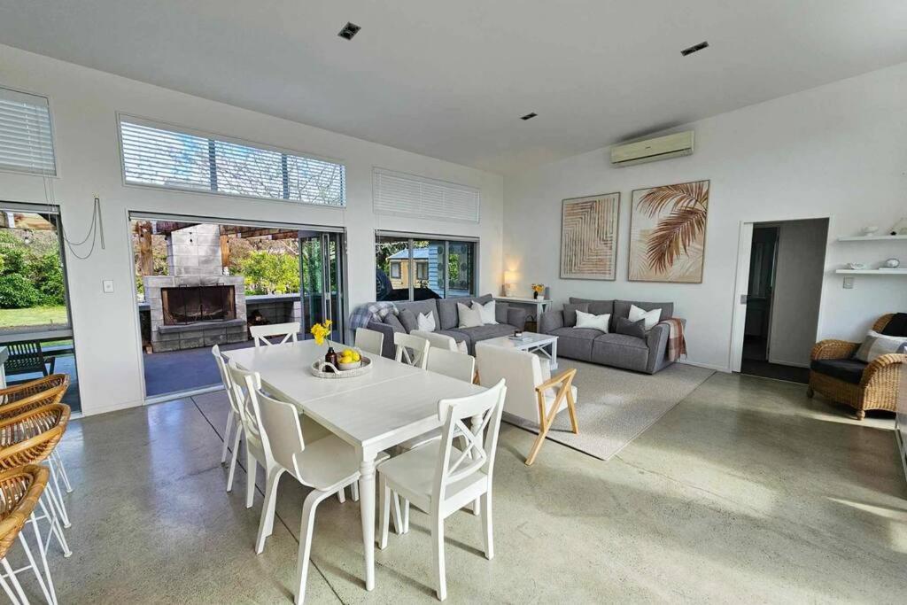 Four-Bedroom House photo 1