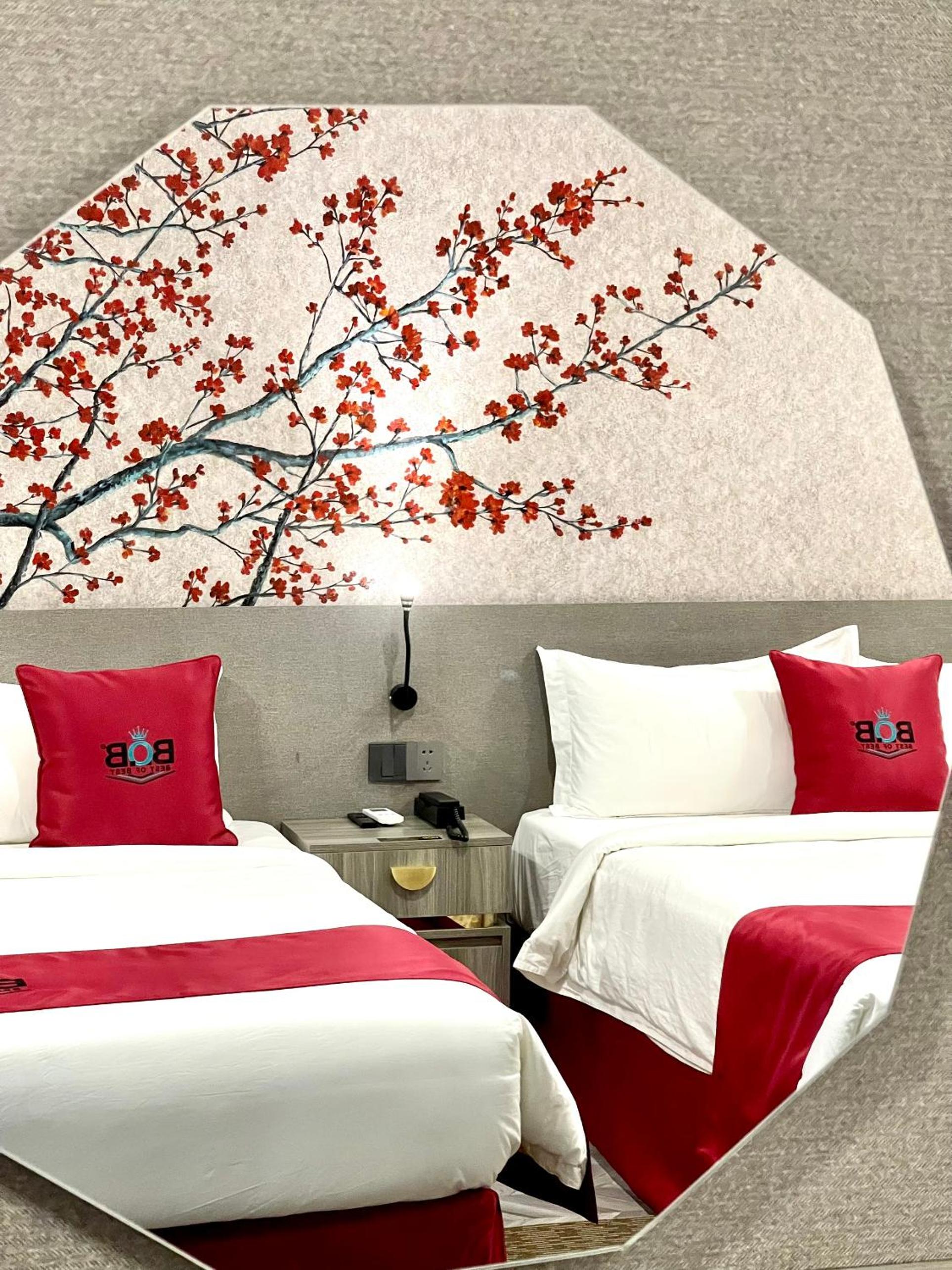 Twin Room - Photo 15