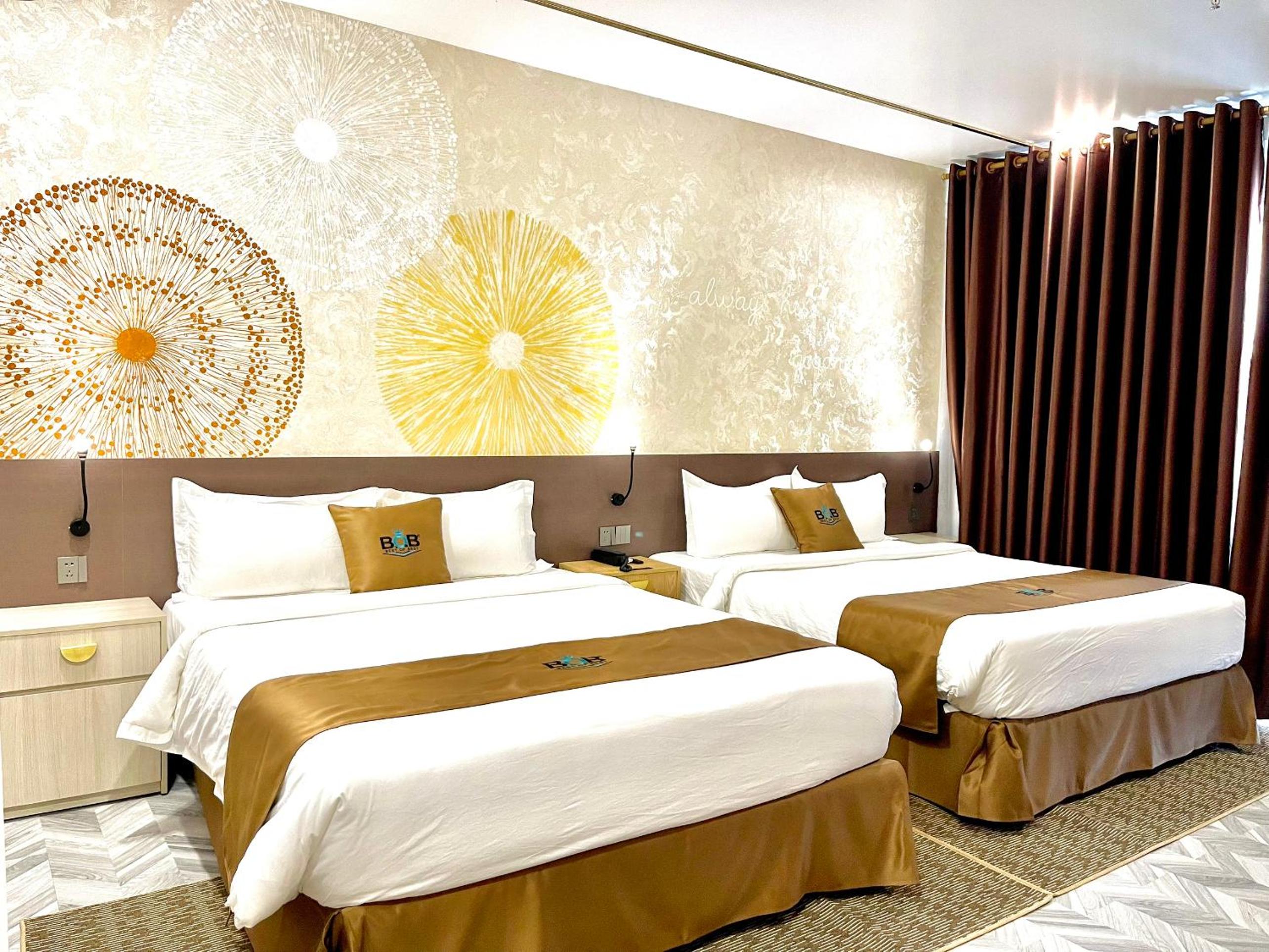 Twin Room - Photo 17