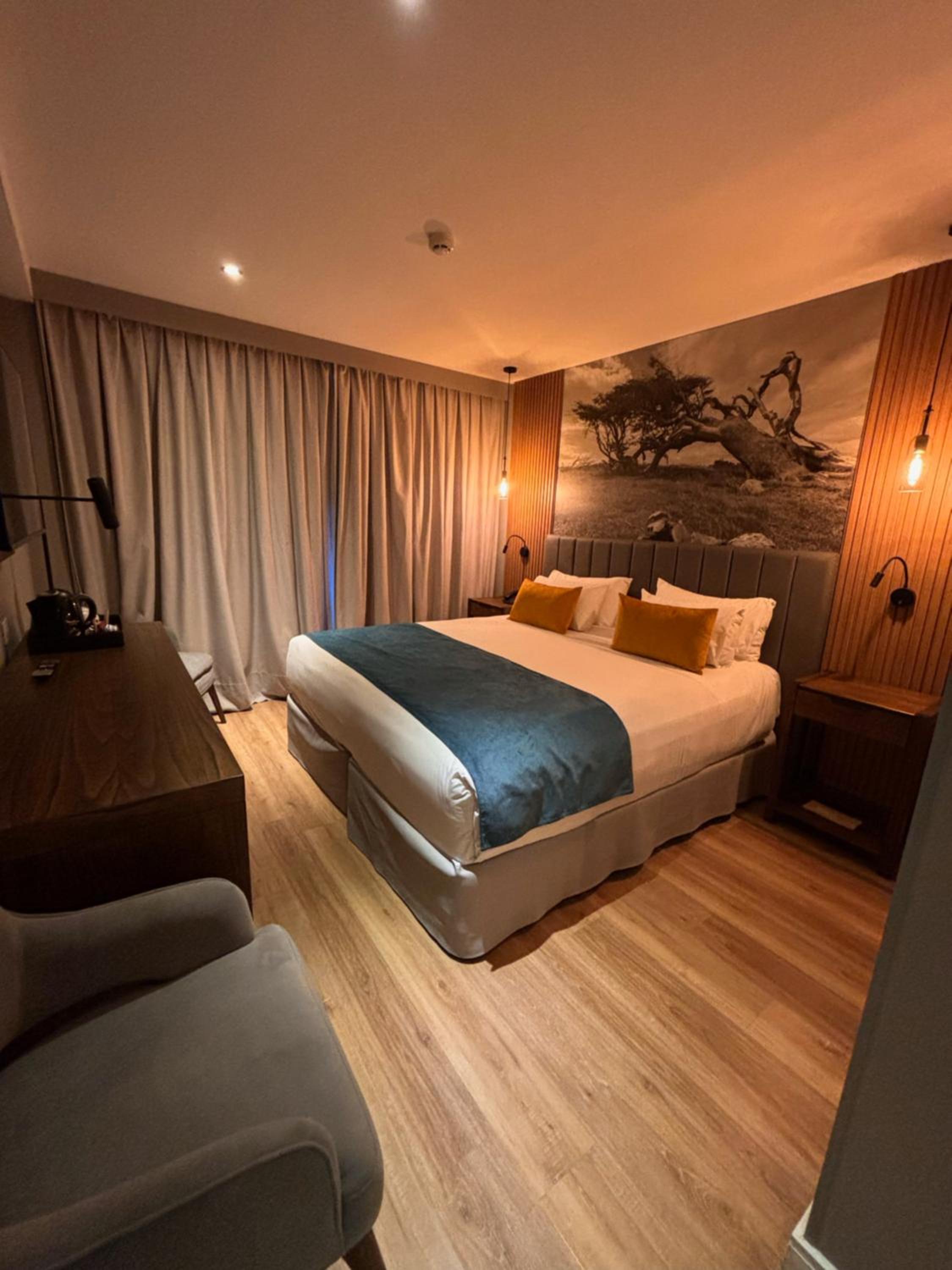 Budget Double or Twin Room thumbnail 5