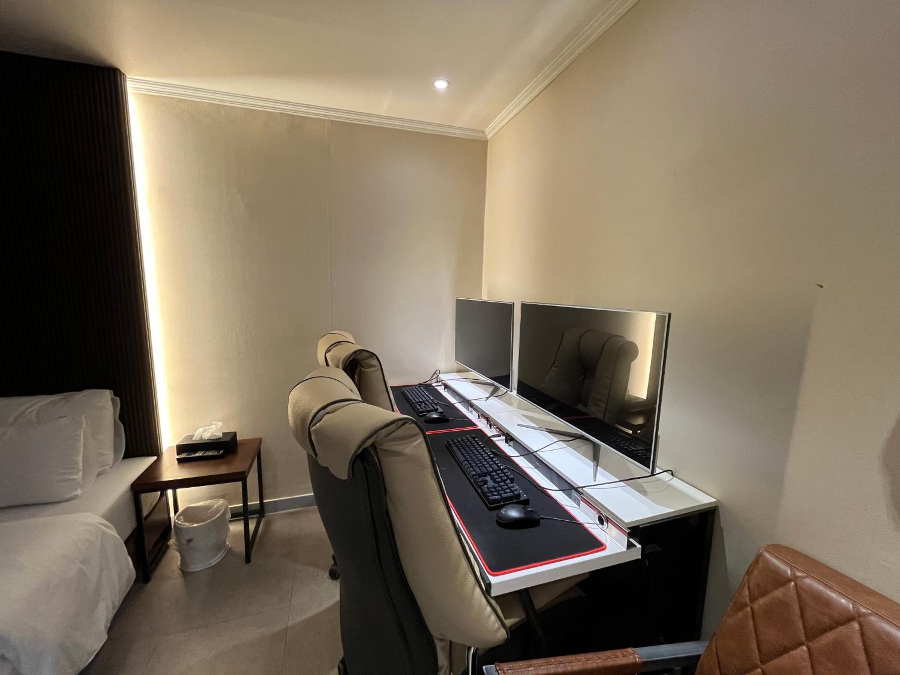 Deluxe Double Room - Photo 3