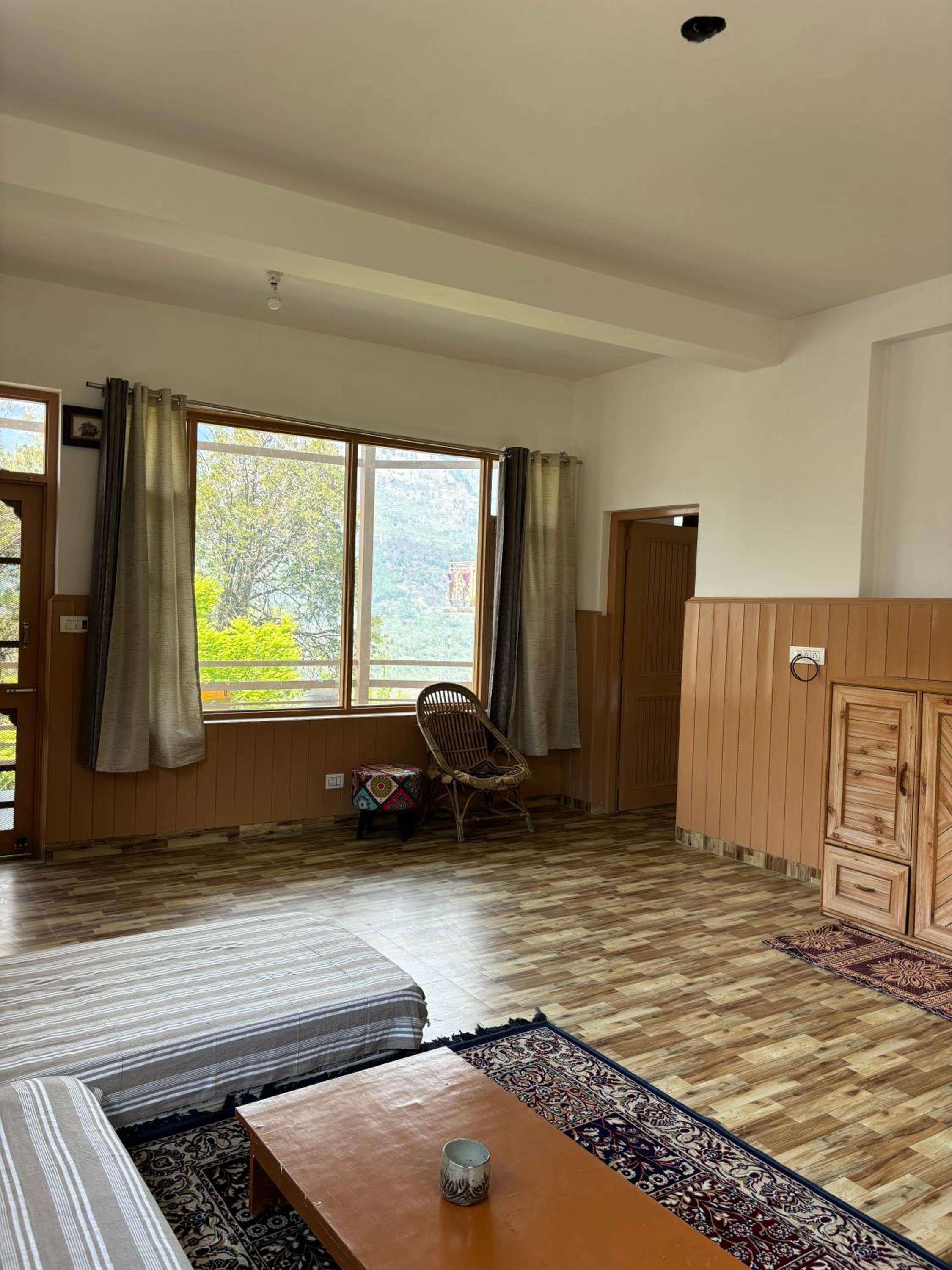 Family Room photo 3
