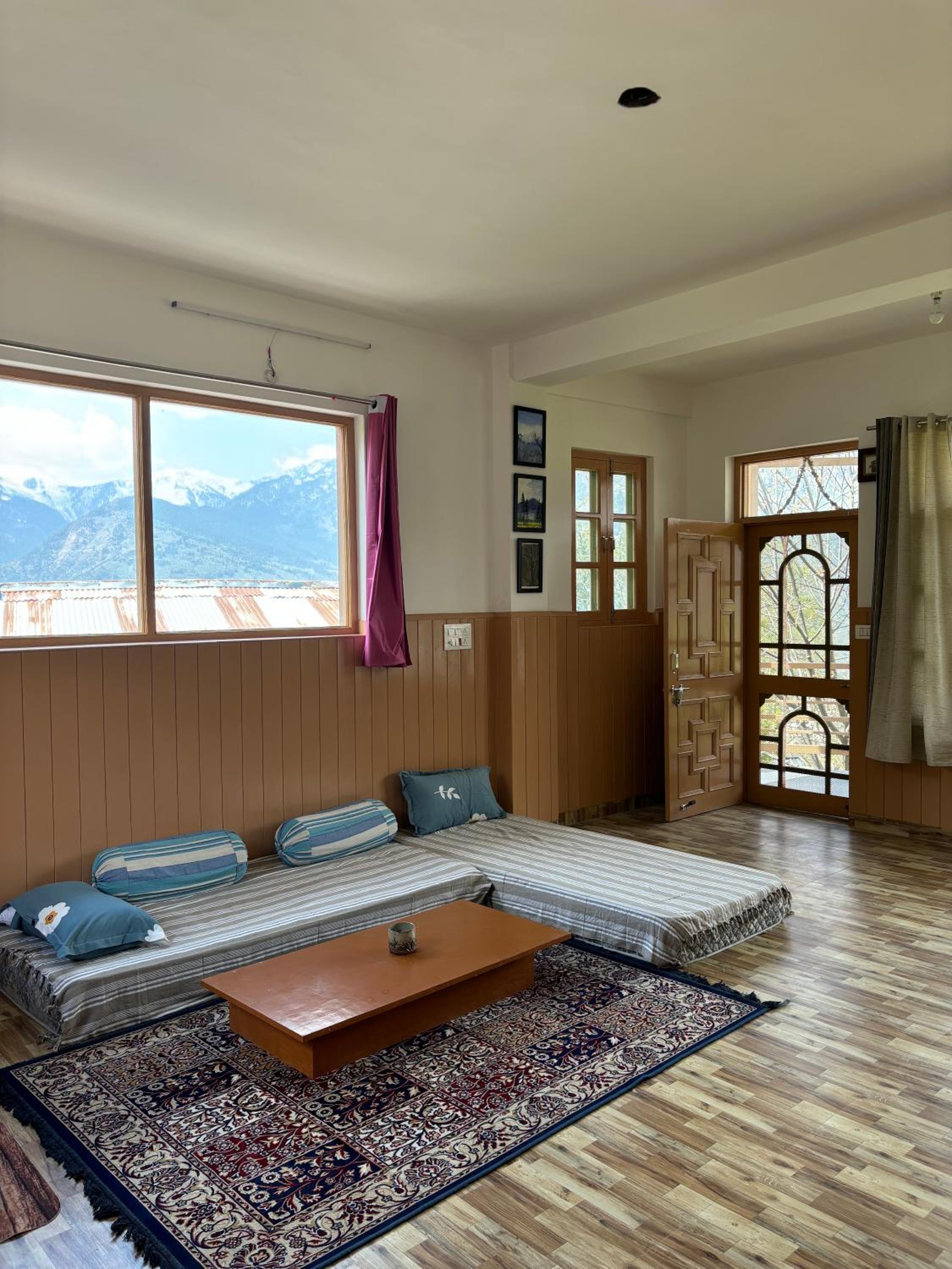 Family Room photo 2