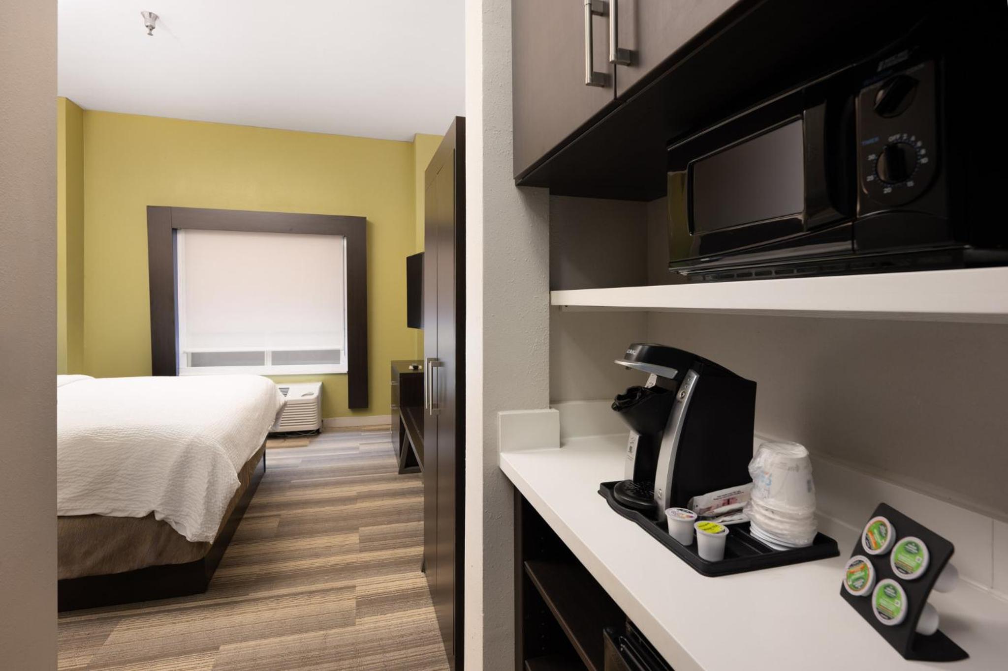 King Suite - Photo 4