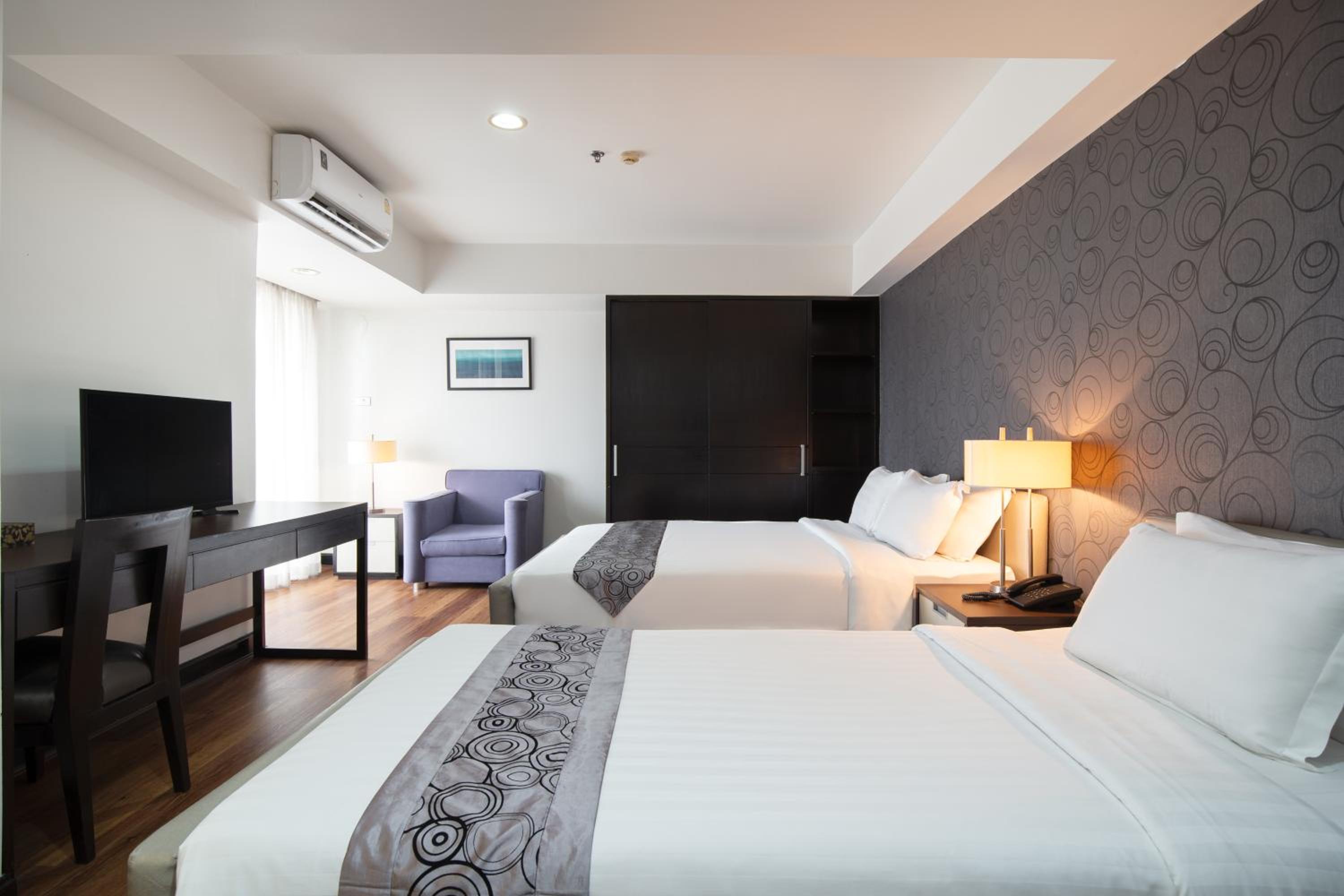 Superior Triple Room photo 3