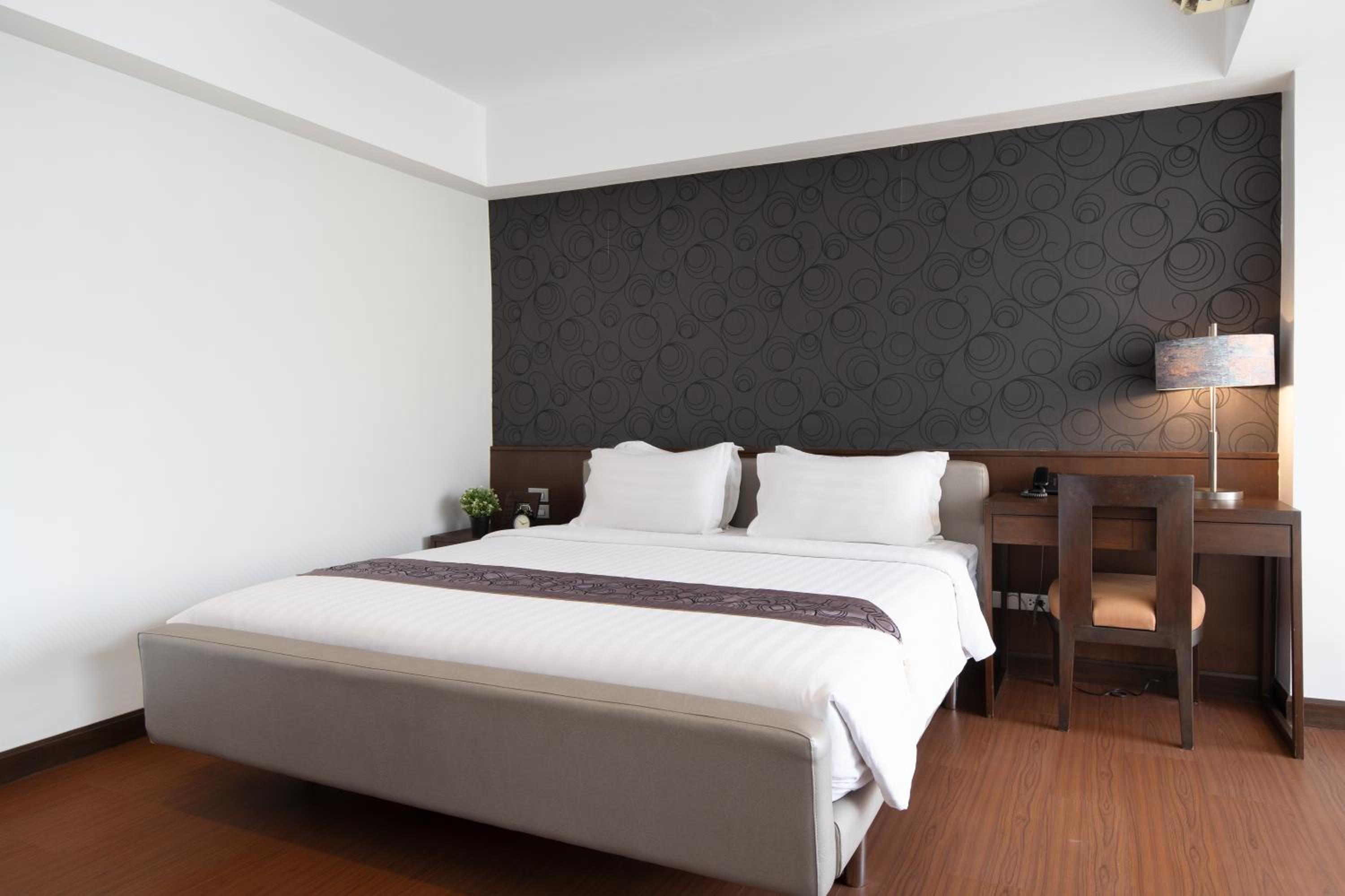 Deluxe Double Room photo 2