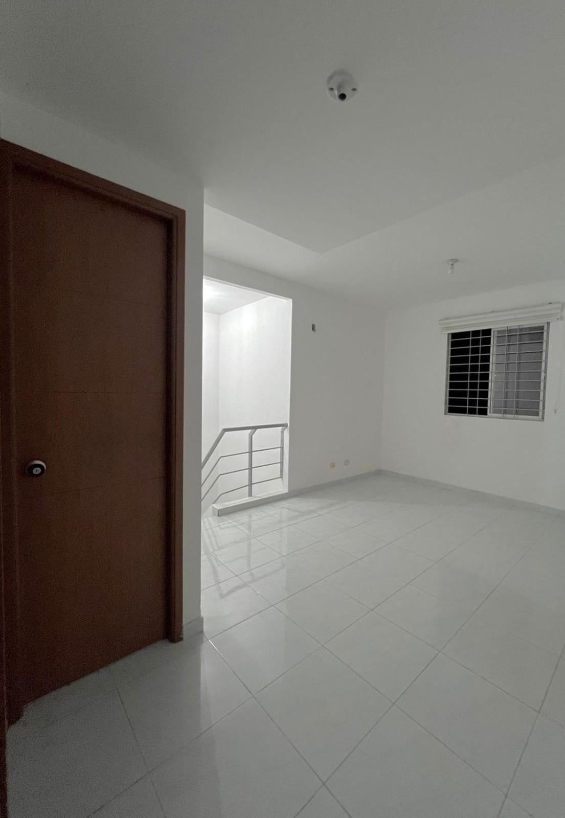 One-Bedroom House photo 3