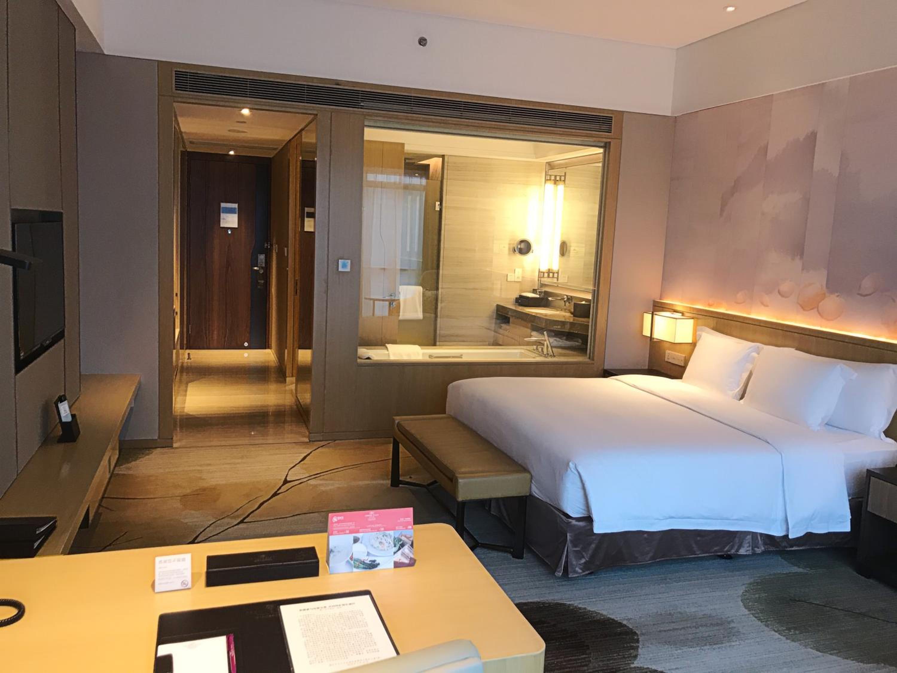 Standard Room photo 3