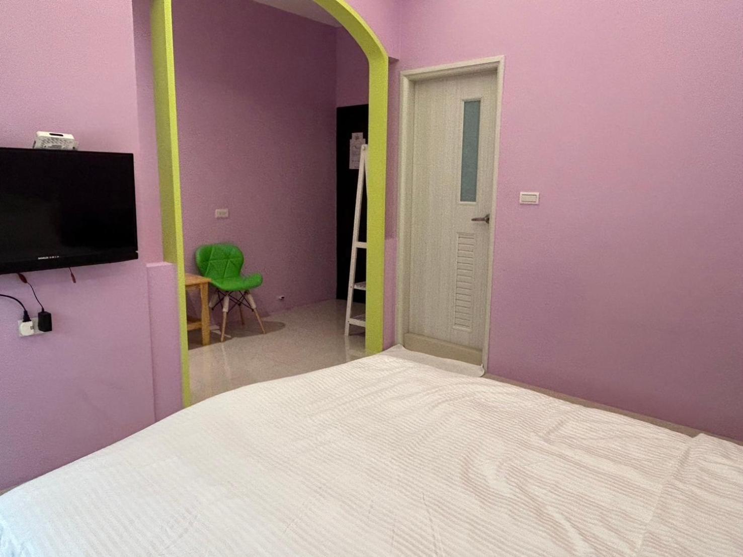 Deluxe Double Room with Shower photo 2