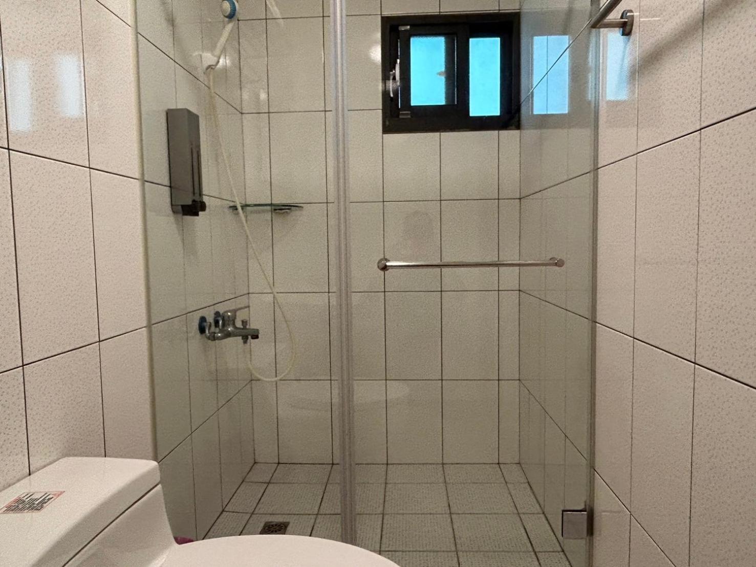 Deluxe Double Room with Shower photo 3
