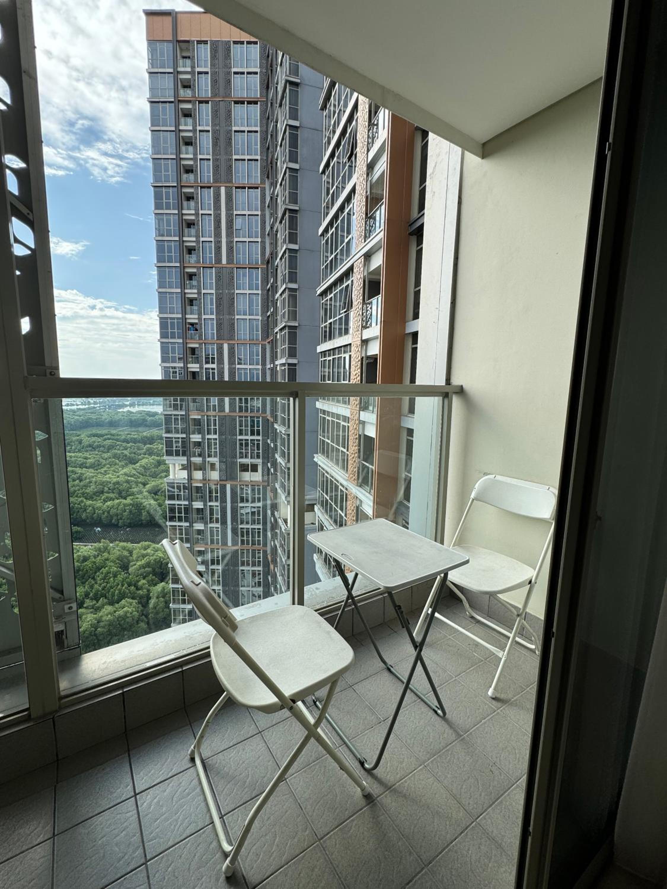One-Bedroom Apartment - Photo 7