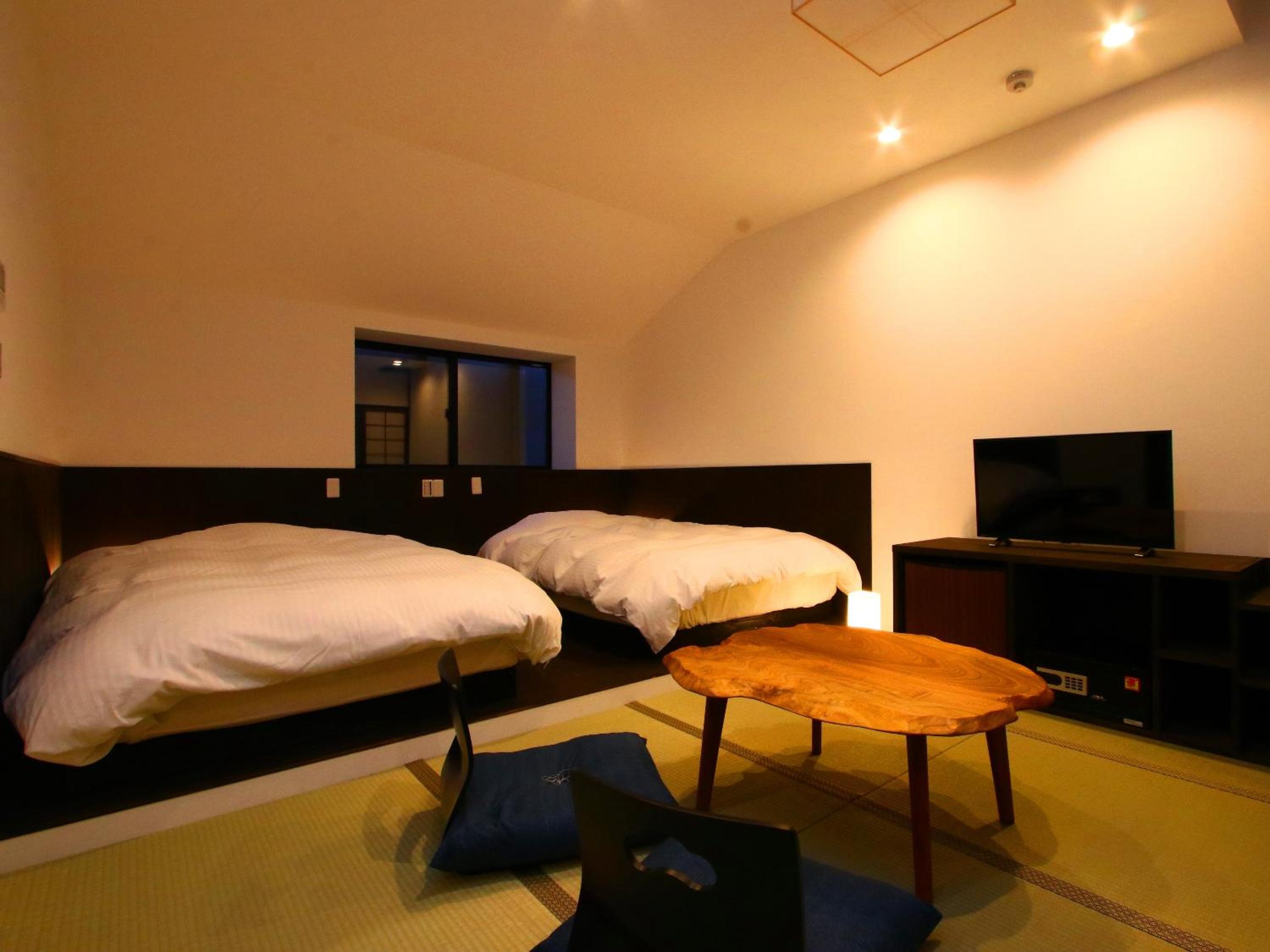 Standard Twin Room photo 1