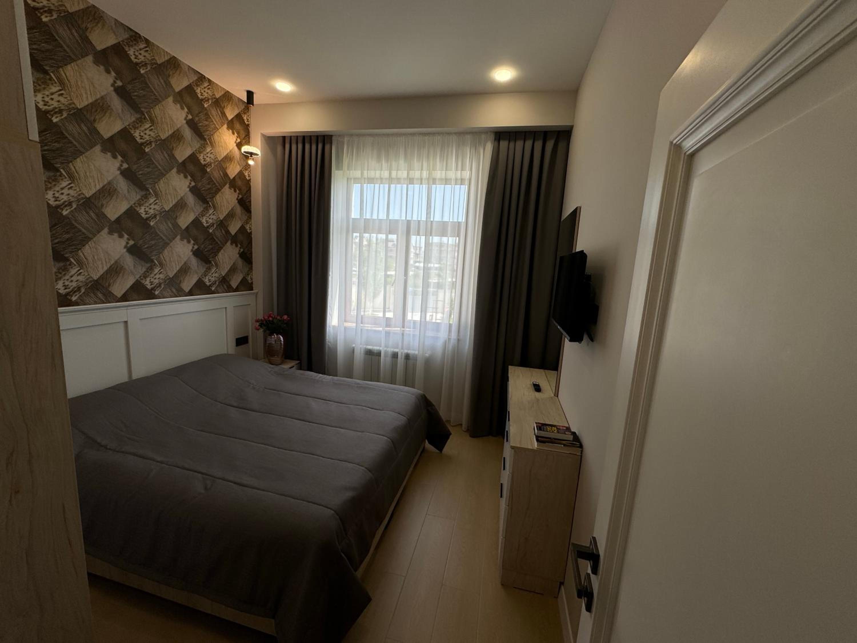 One-Bedroom Standard Apartment