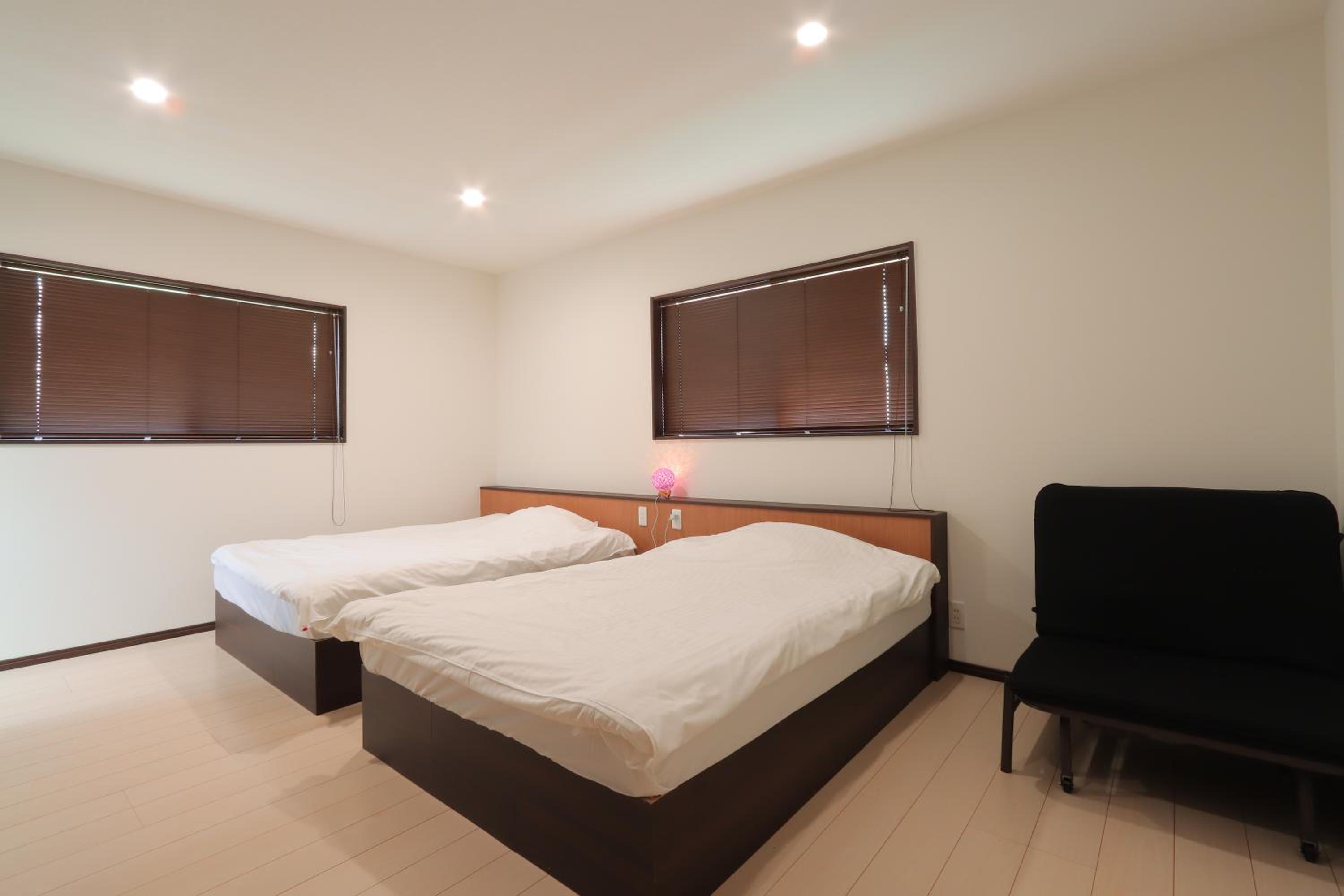 Villa - Photo 1