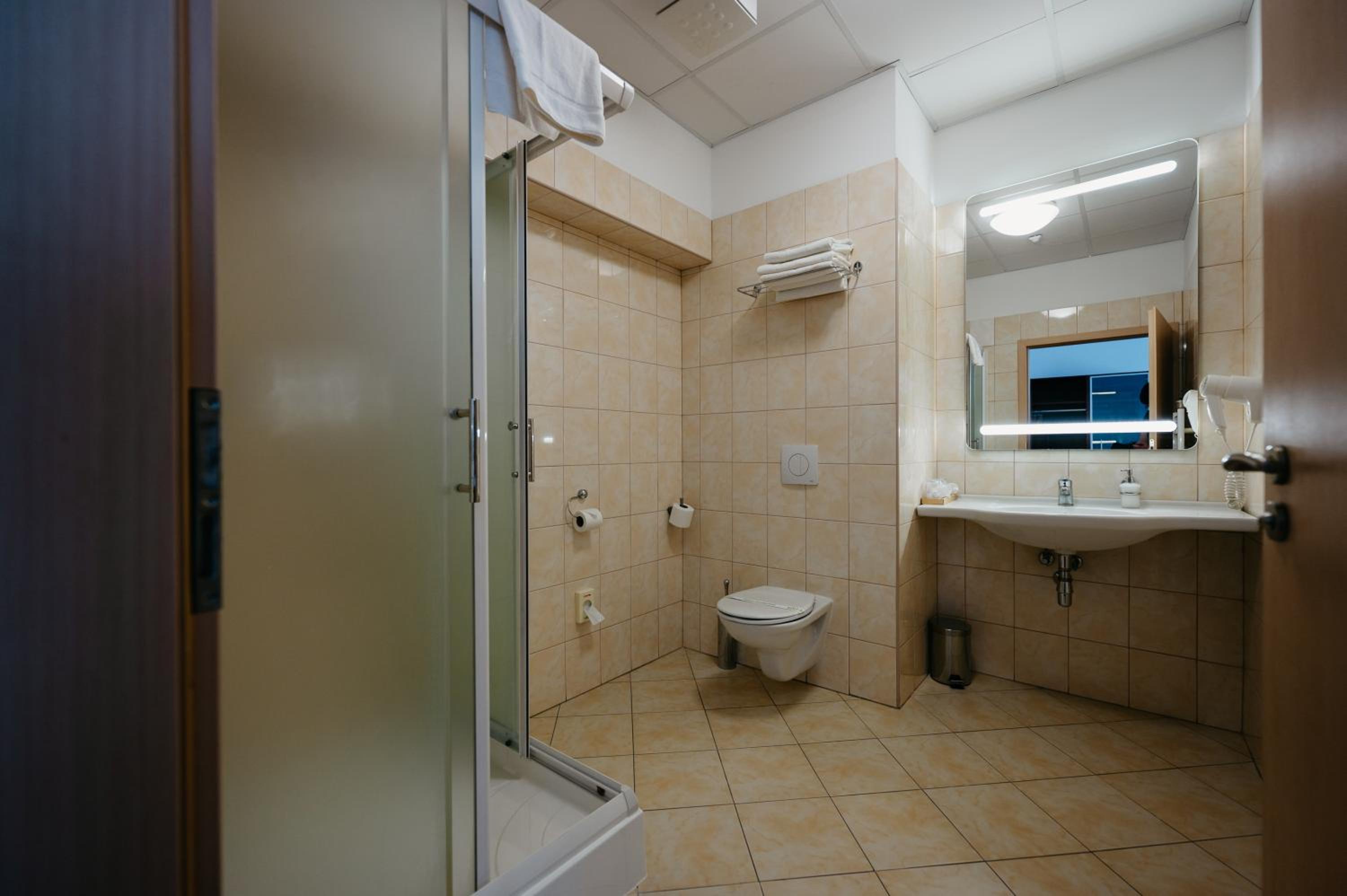 Triple Room - Photo 4