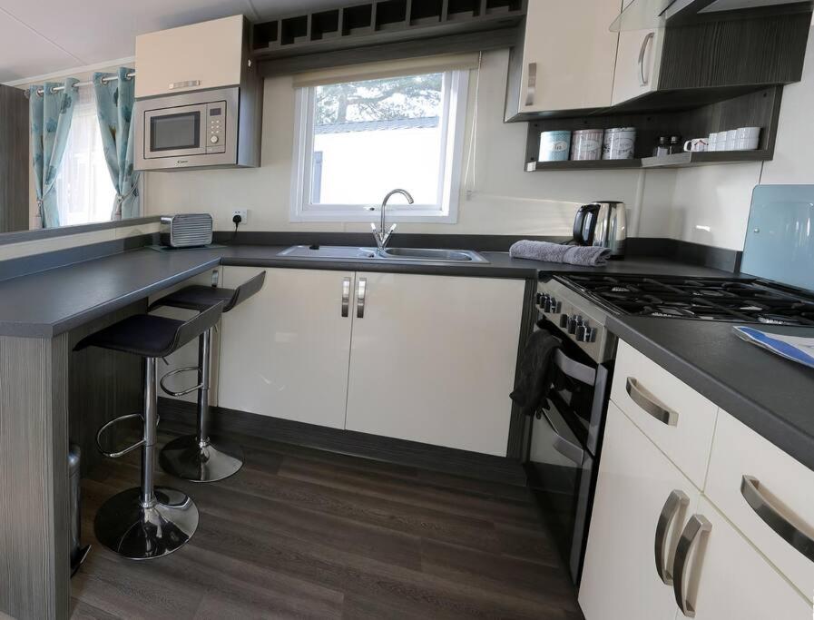 Two-Bedroom House photo 2
