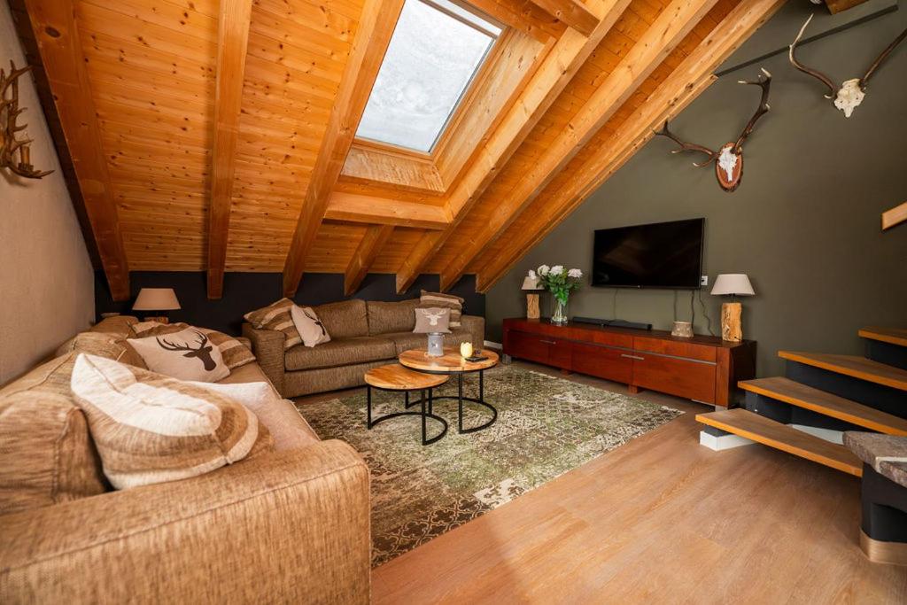 Four-Bedroom Penthouse Apartment photo 3