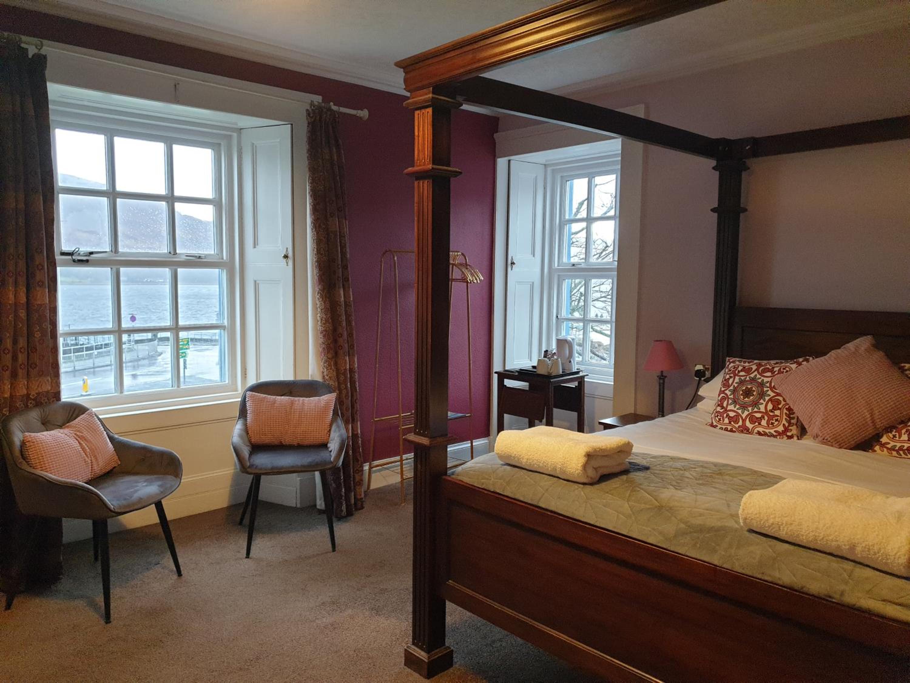 Loch View Double Room photo 2