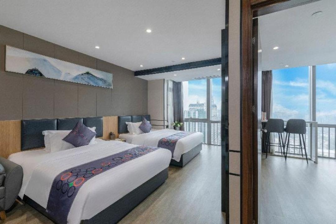 Comfort Triple Room