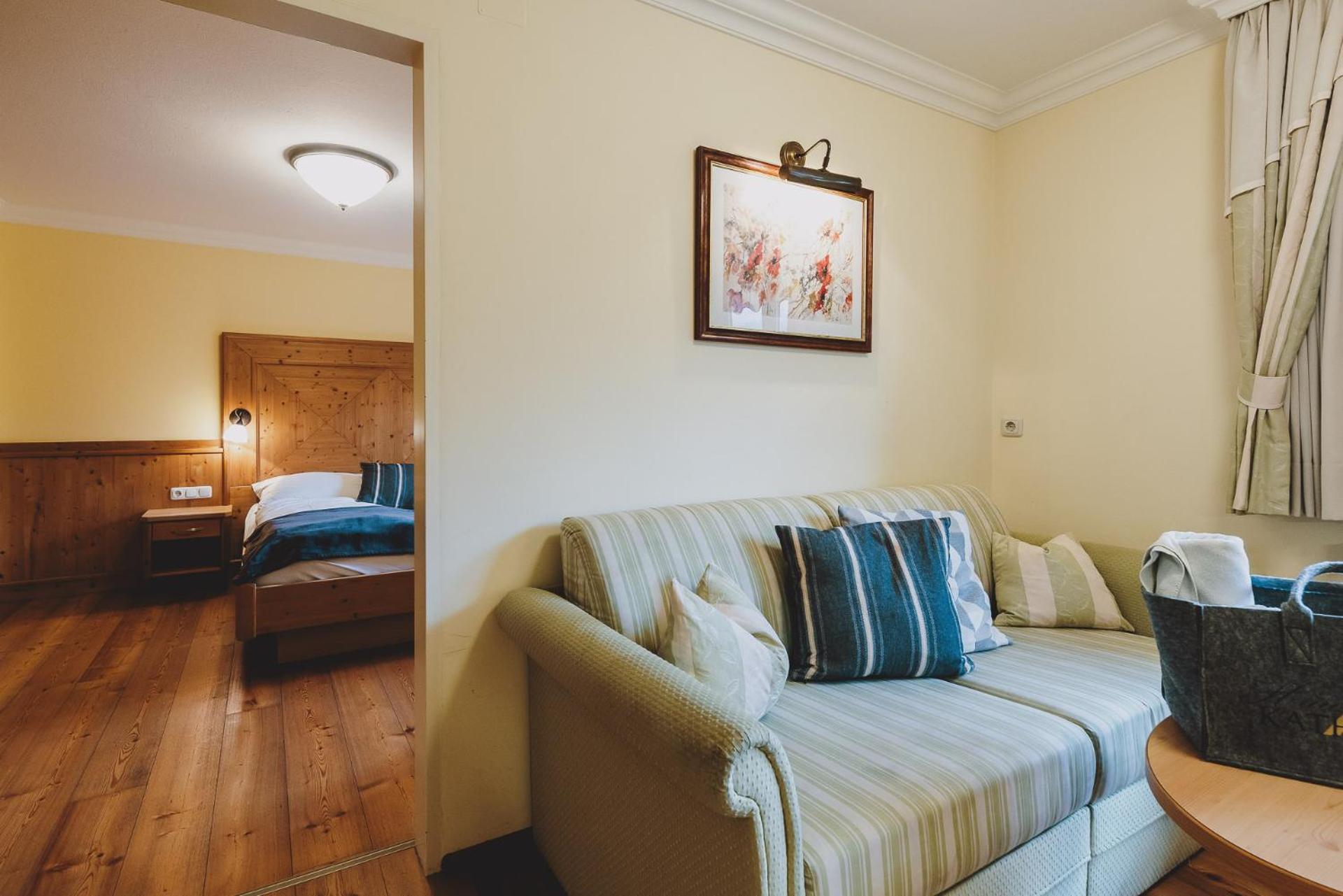 Apartment with Terrace and free spa entry to Alpentherme photo 1