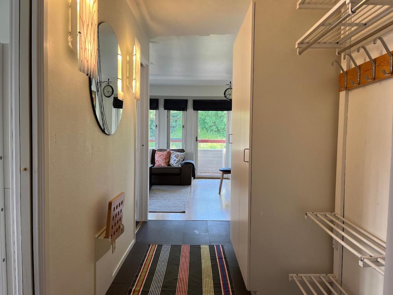 Apartment with Balcony photo 3