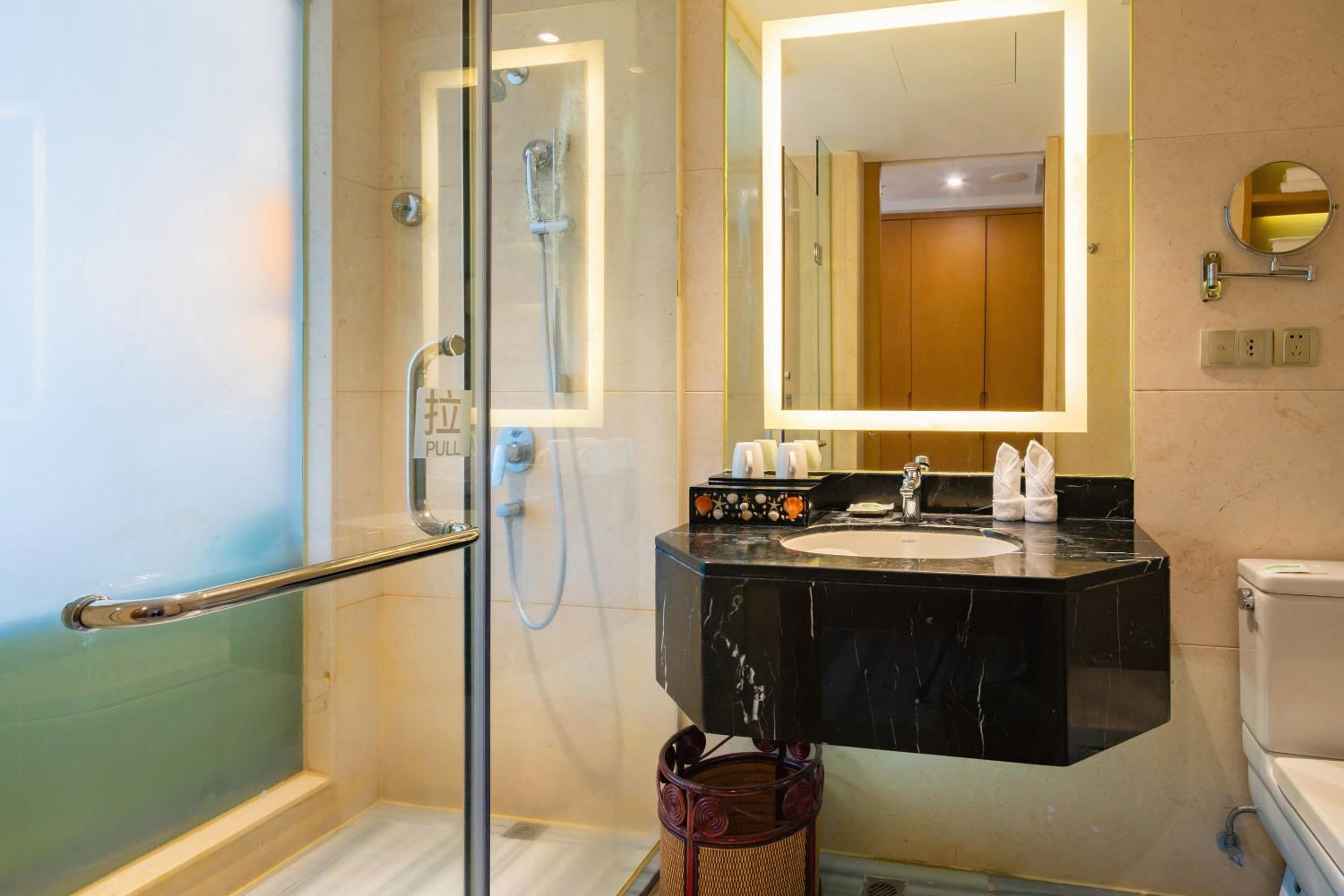 Superior Double or Twin Room with Mountain View photo 2