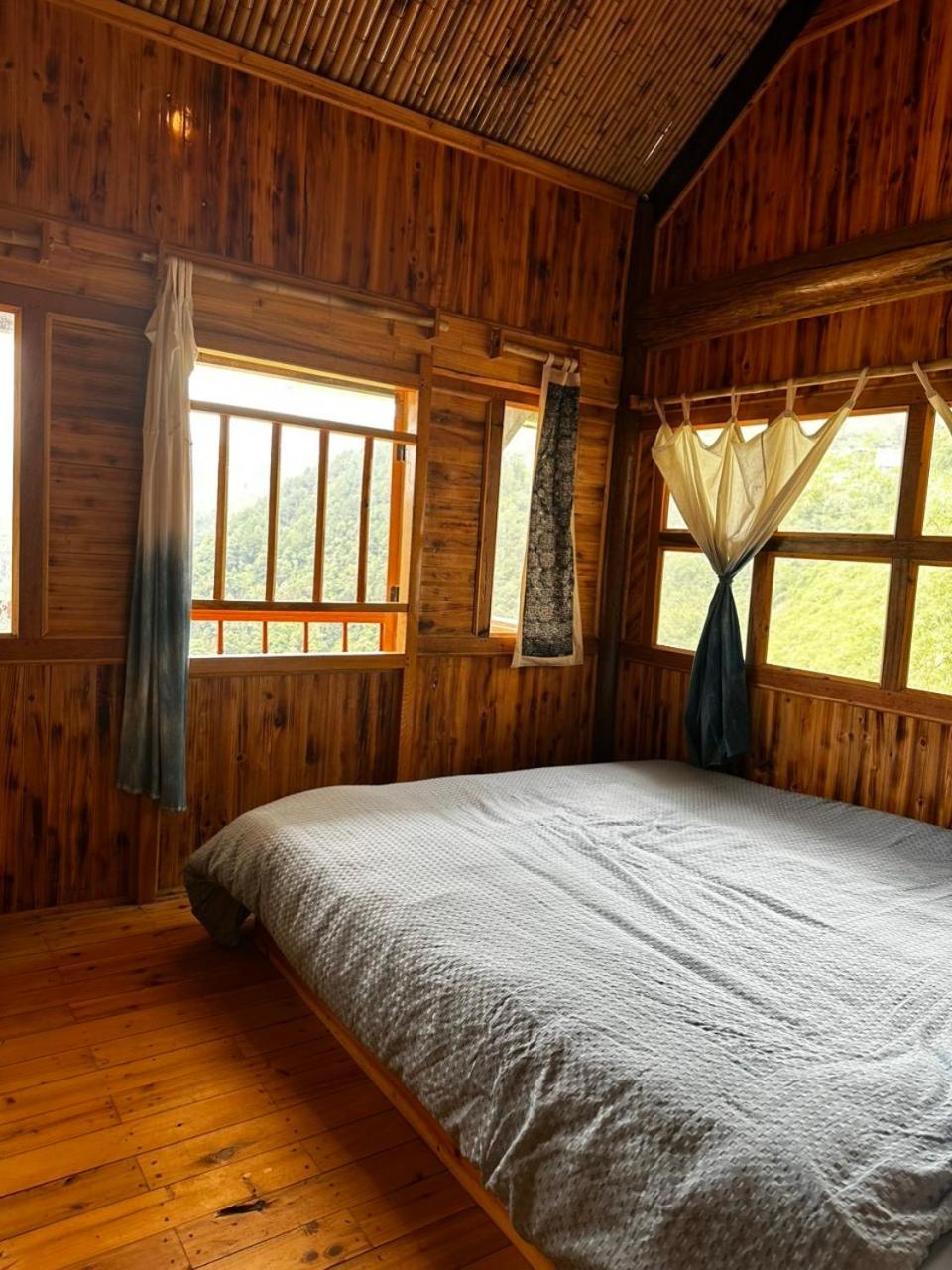 Double Room With Shared Bathroom photo 1