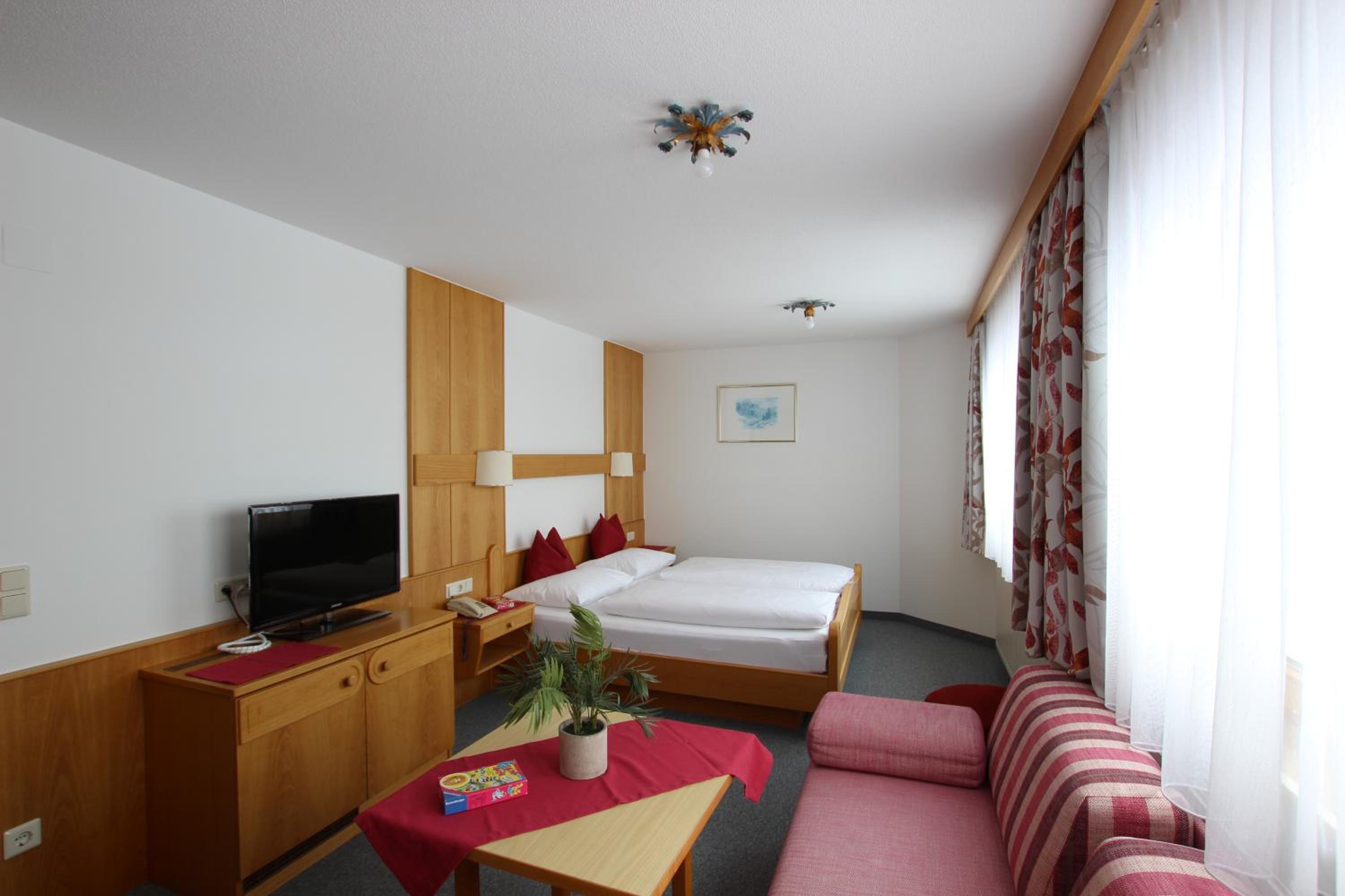 Triple Room with Balcony