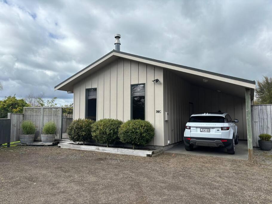 Three-Bedroom House photo 1