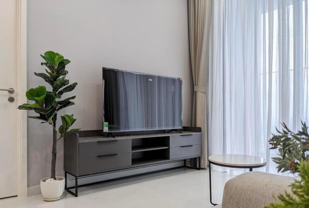 One-Bedroom Apartment - Photo 16