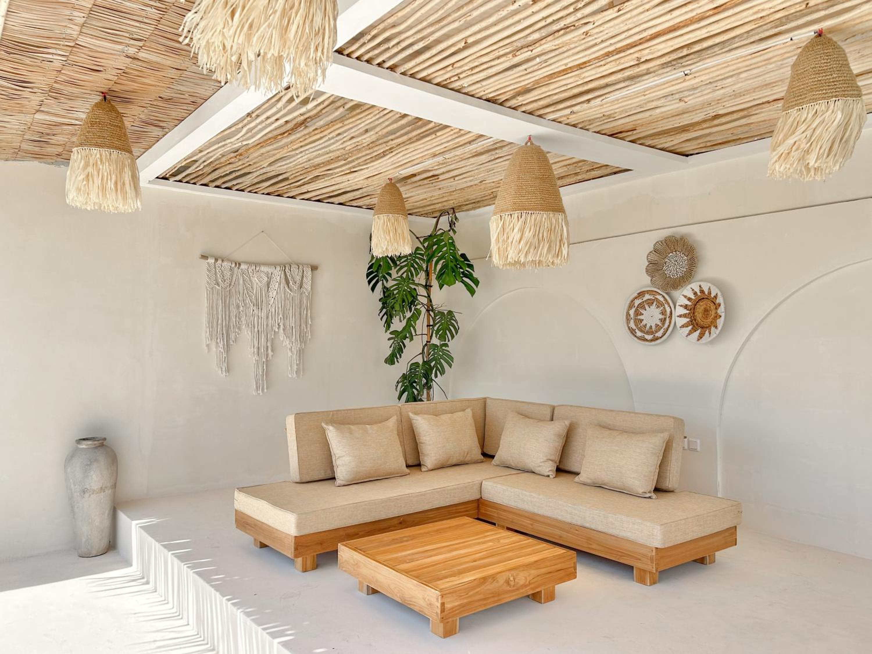 Suite with Pool View - Photo 1