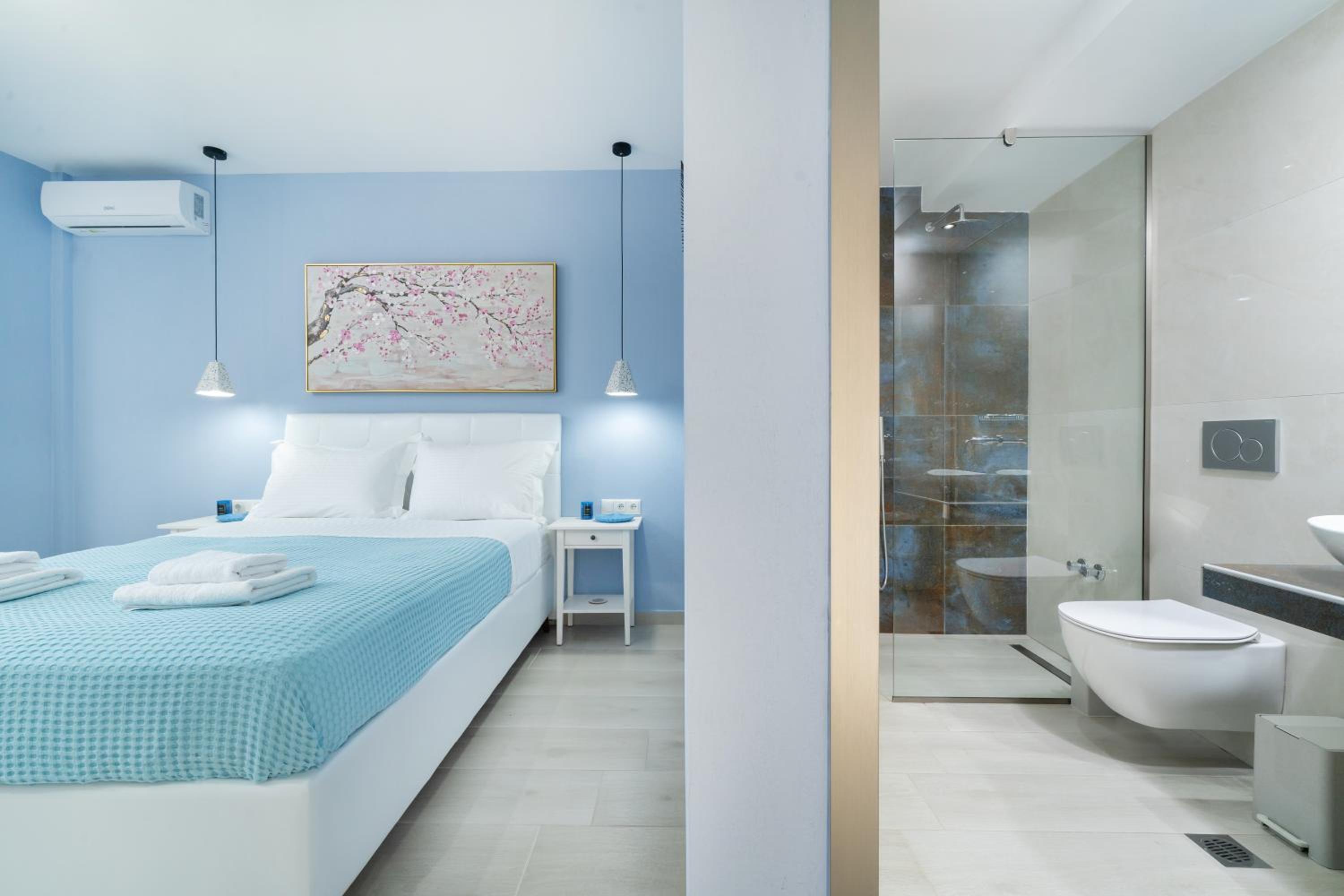 Studio Apartment With One Double Bed