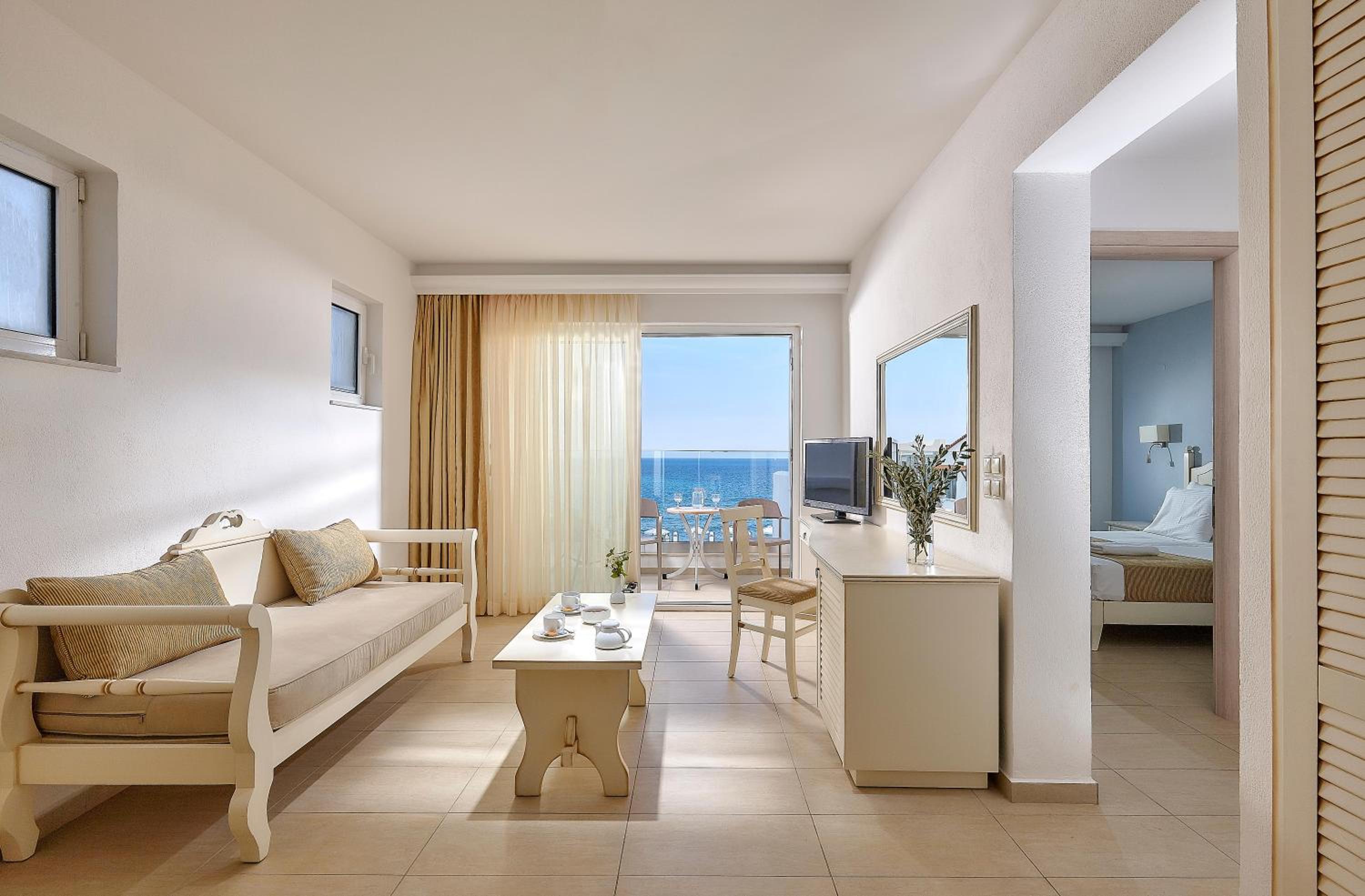Premium Family 2 Rooms, Sea View - Photo 1