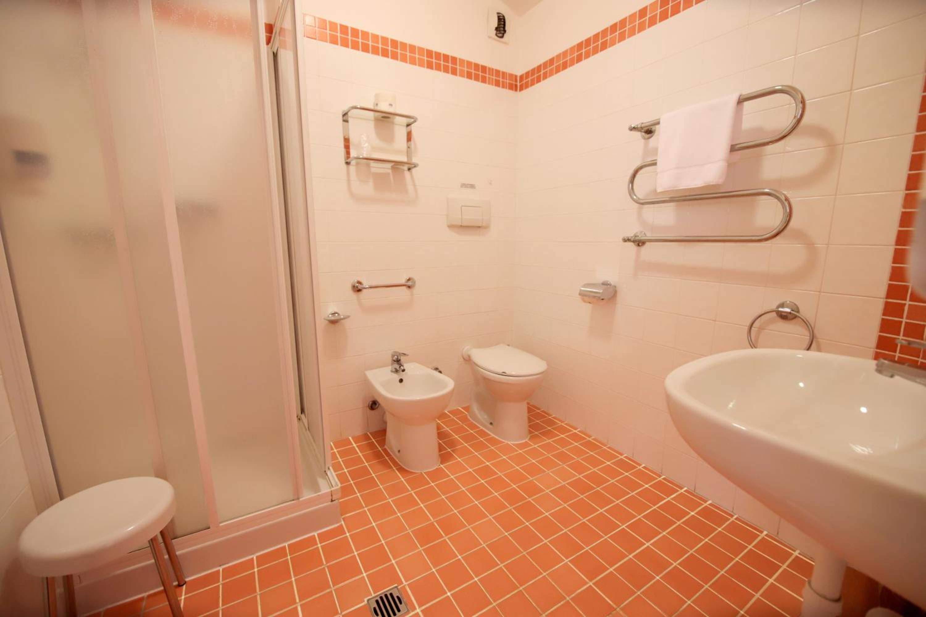 Triple Room with Terrace - Photo 27