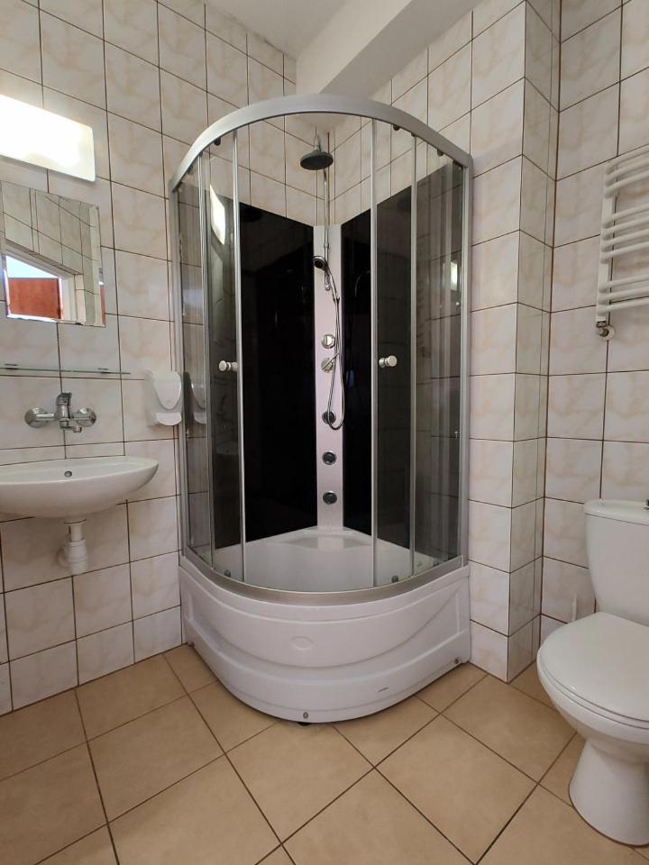 Quadruple Room - Photo 1