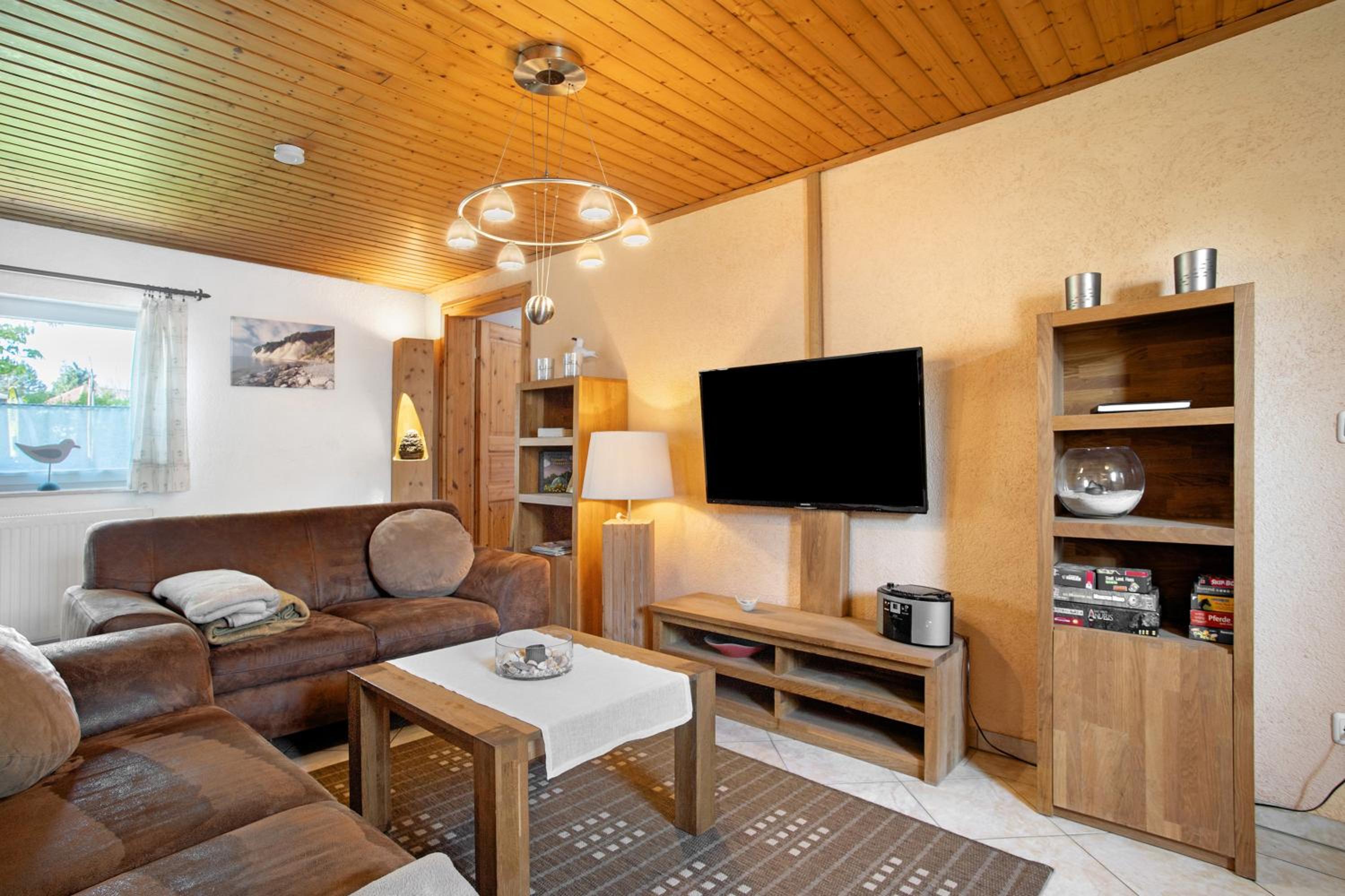 Two-Bedroom Deluxe Apartment with Garden View