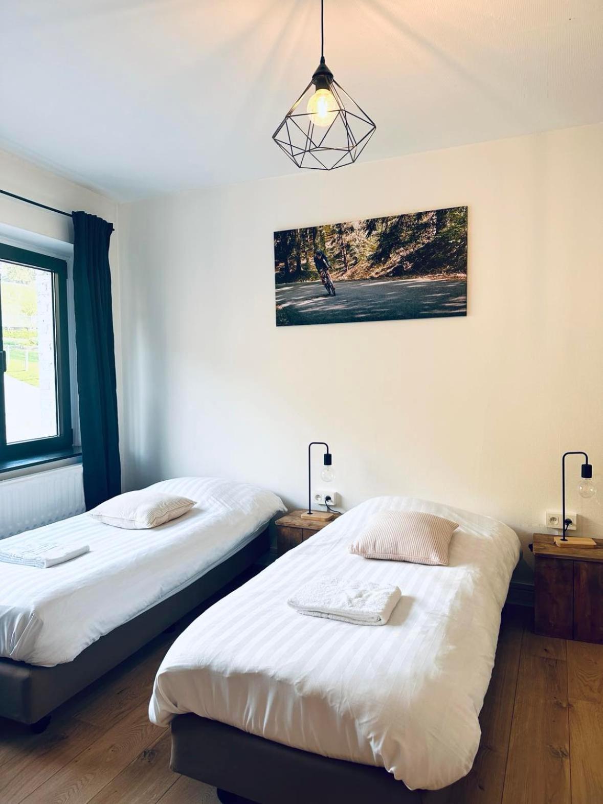 Deluxe Double Room with Shower