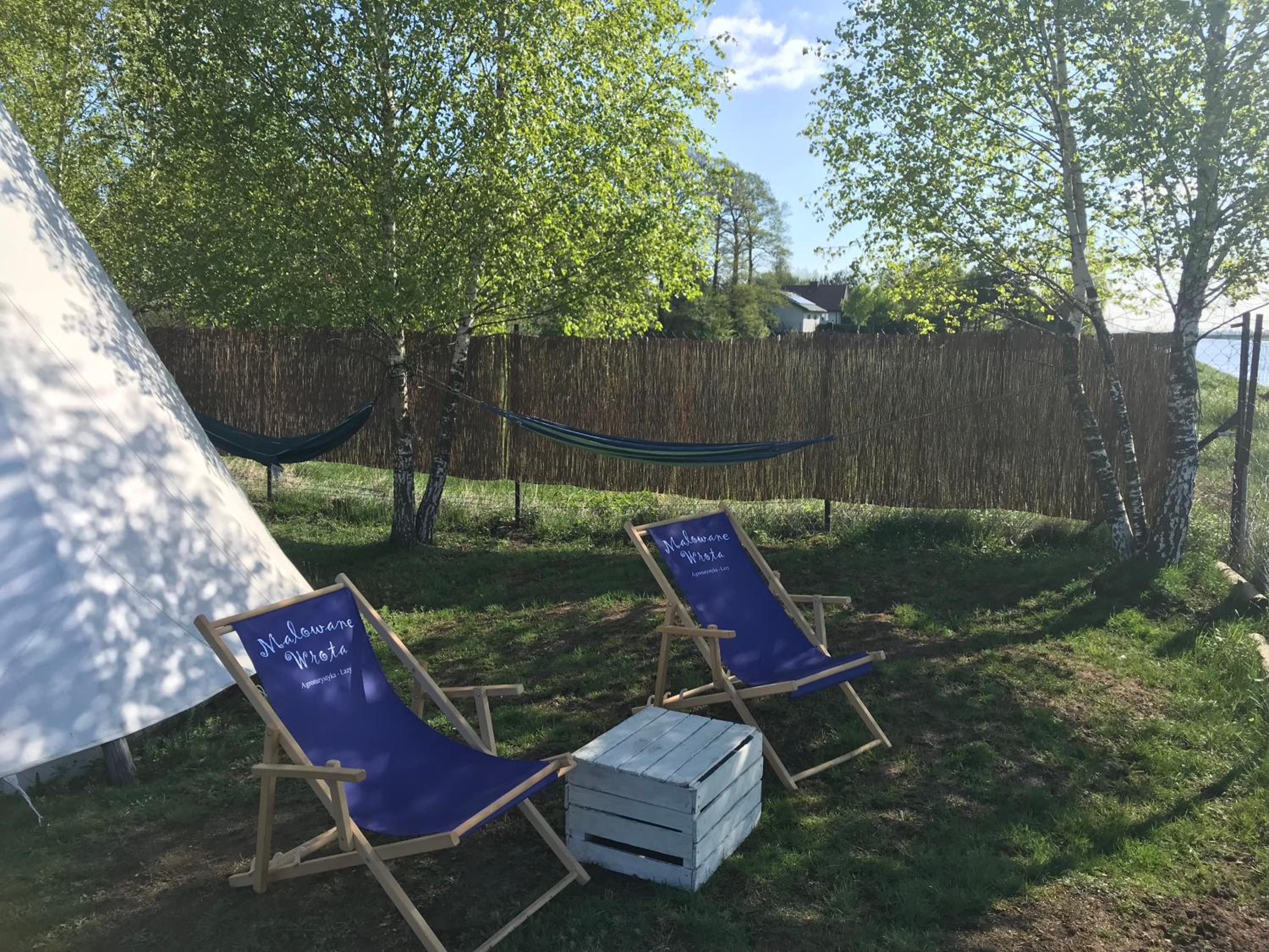 Tent - Photo 2