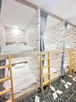 Bunk Bed in Female Dormitory Room   photo 1