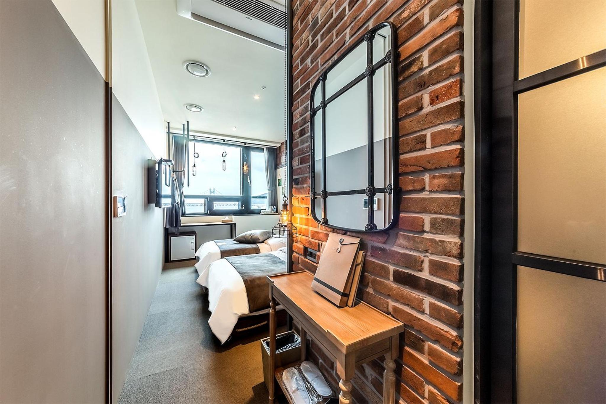Superior Twin Room with Sea View