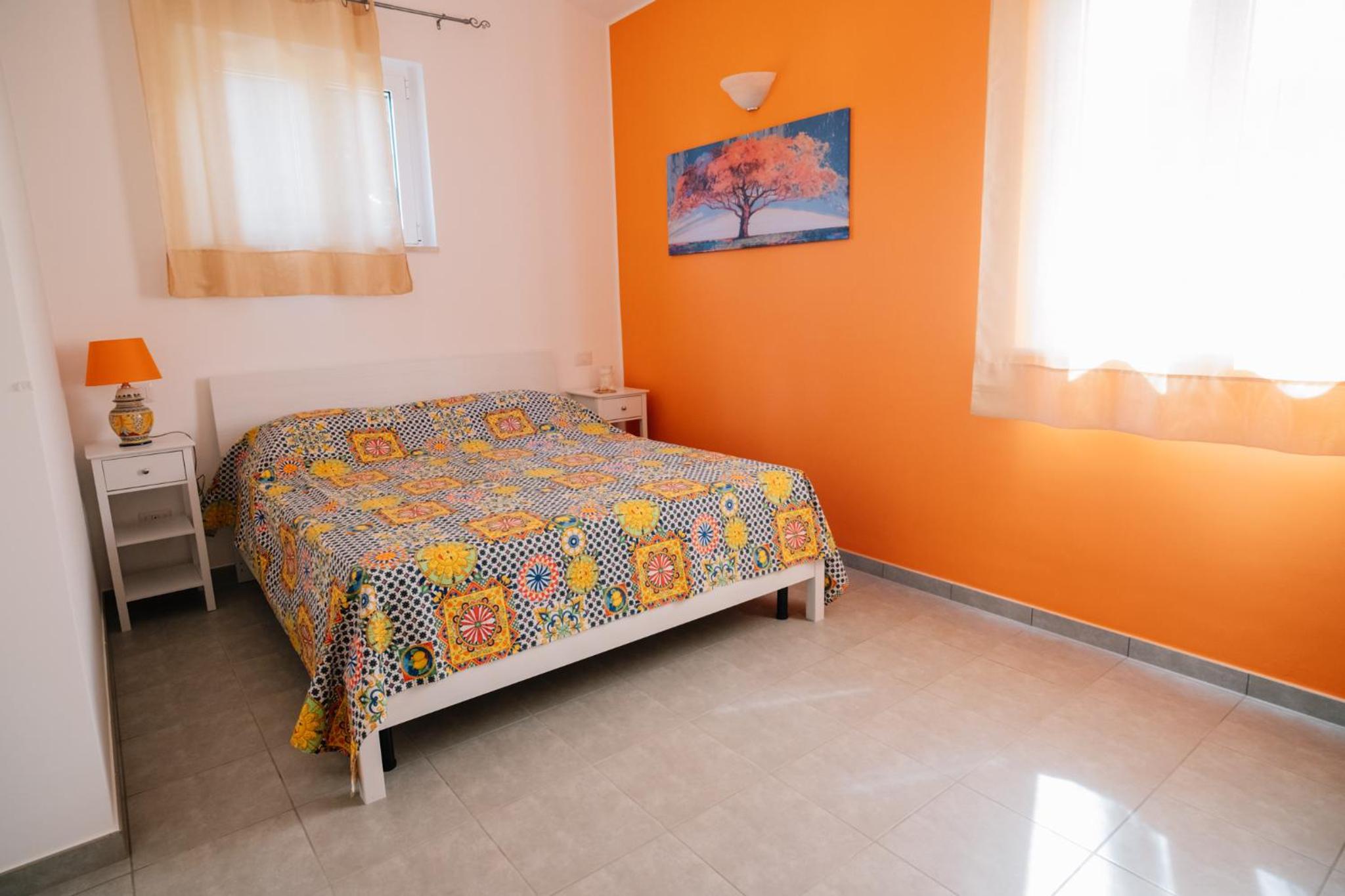 One-Bedroom House photo 1