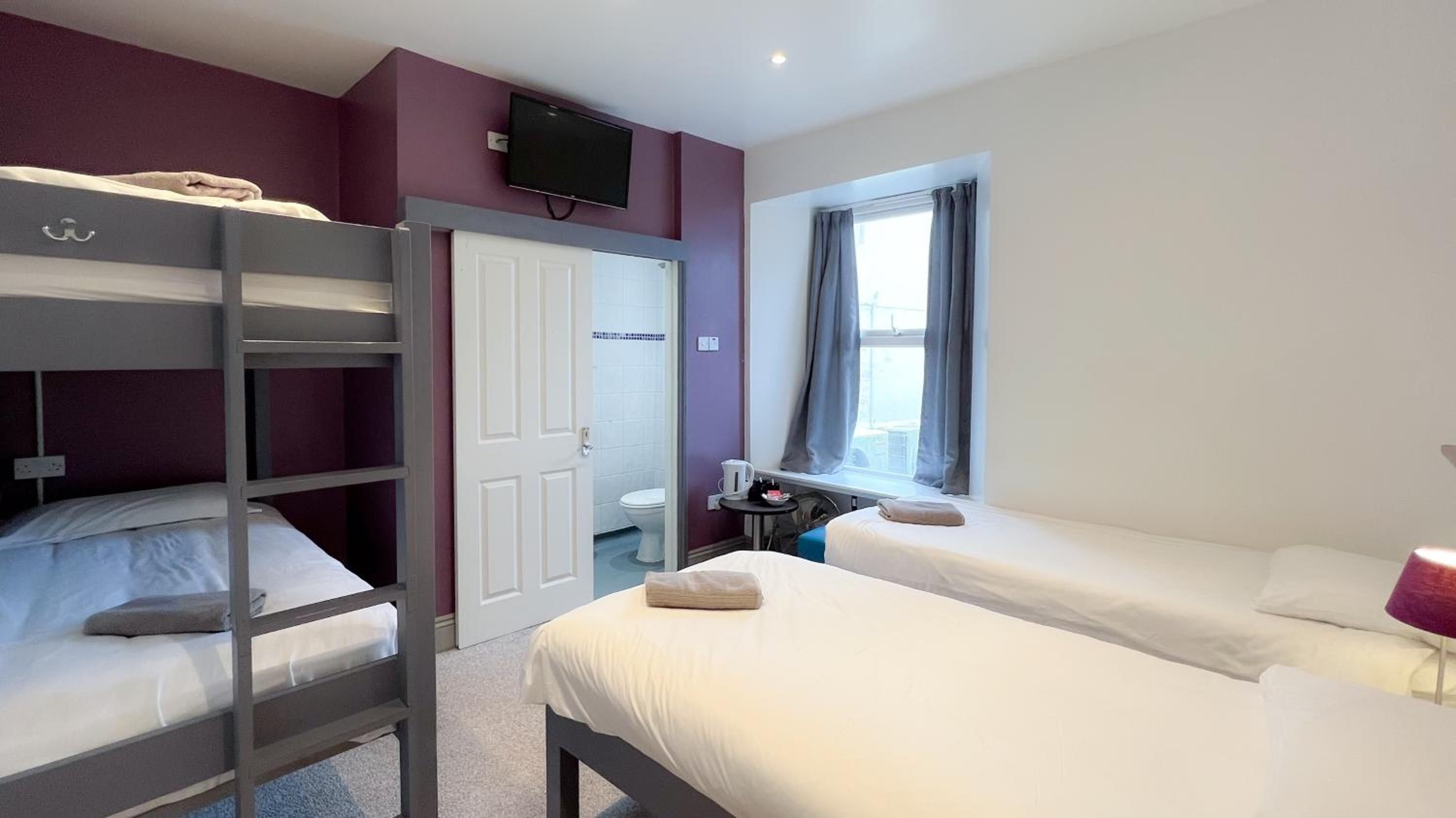 Quadruple Room With Shower