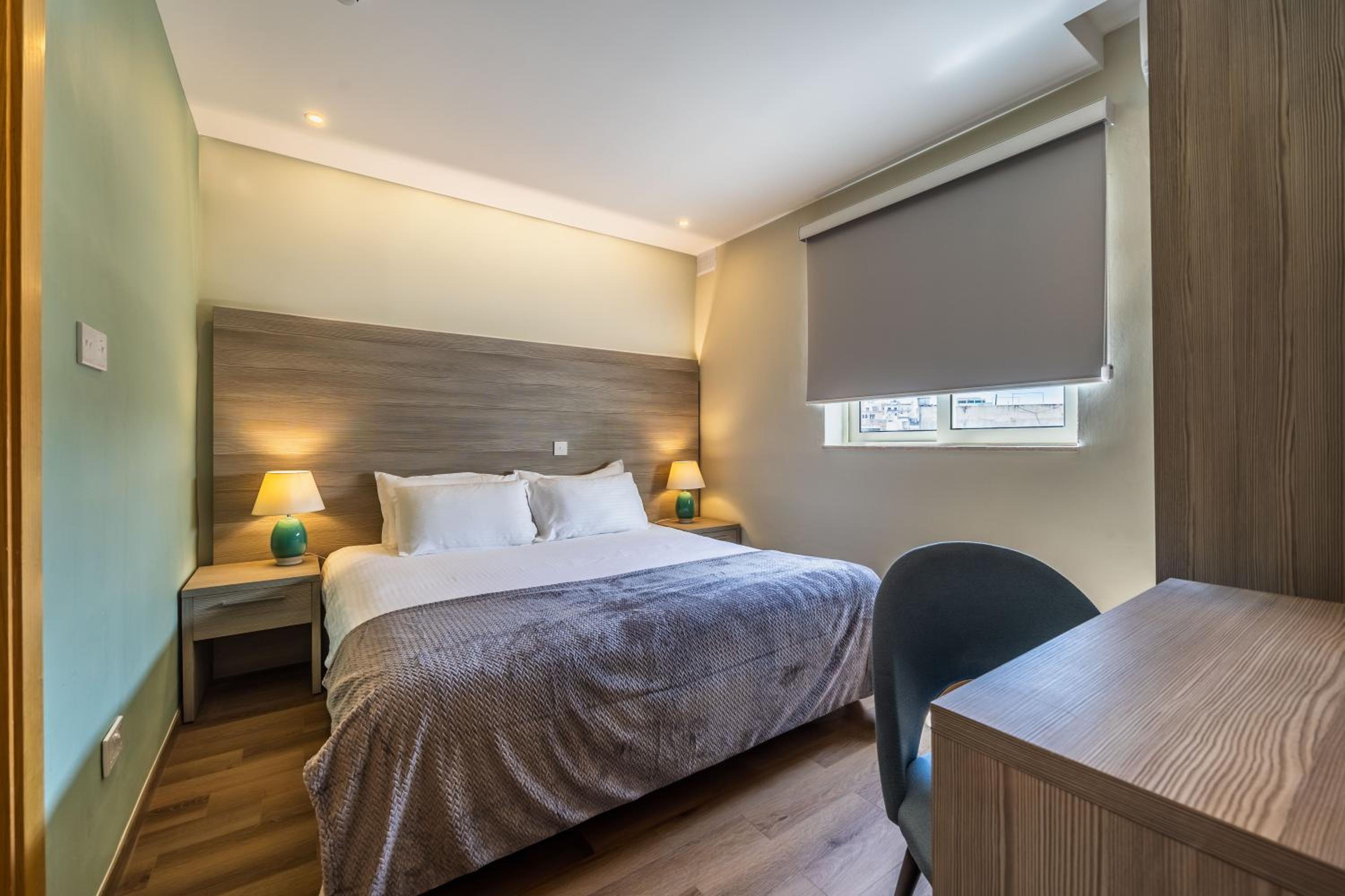 Standard Double or Twin Room photo 2