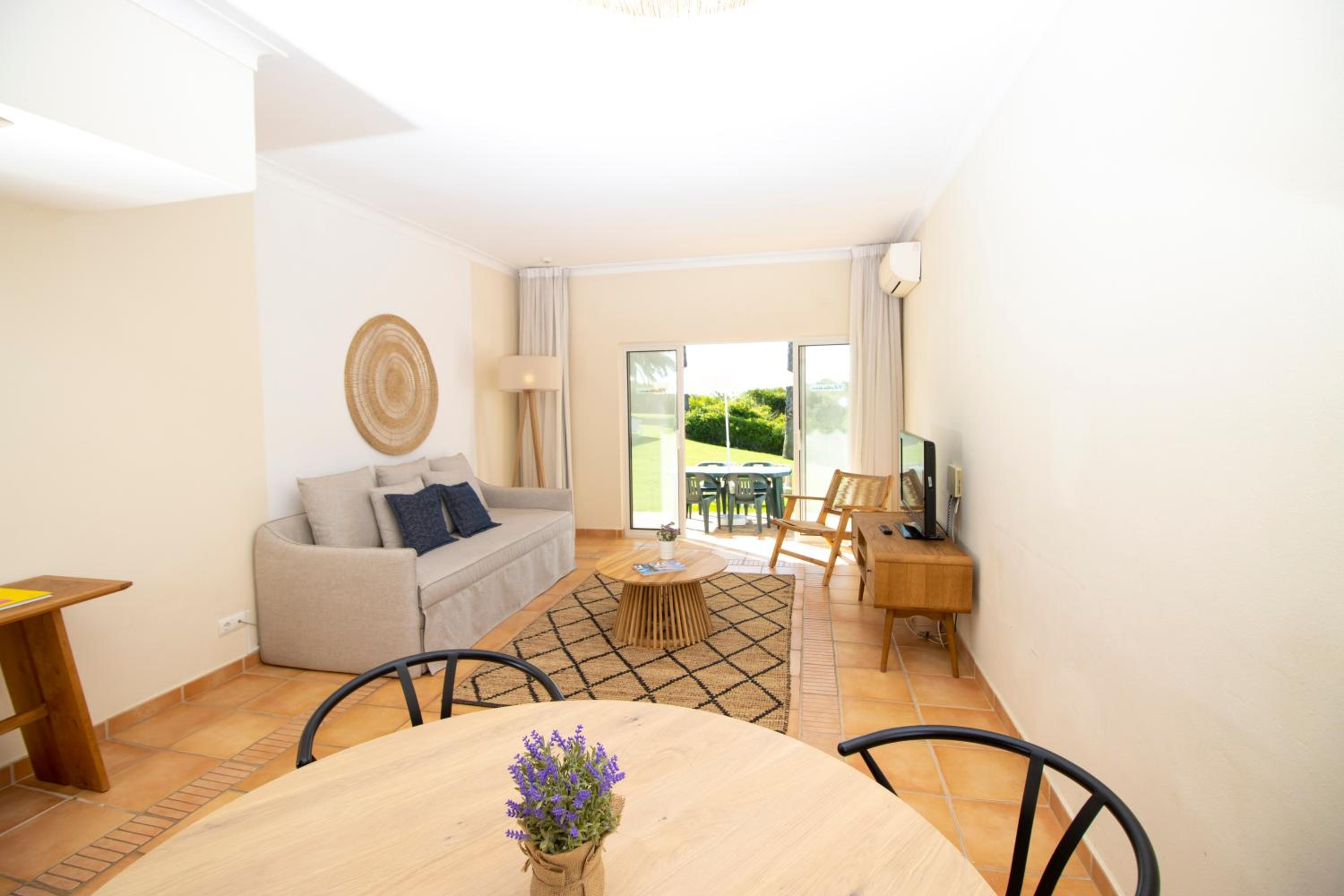 Standard Two-Bedroom Apartment  - Photo 11