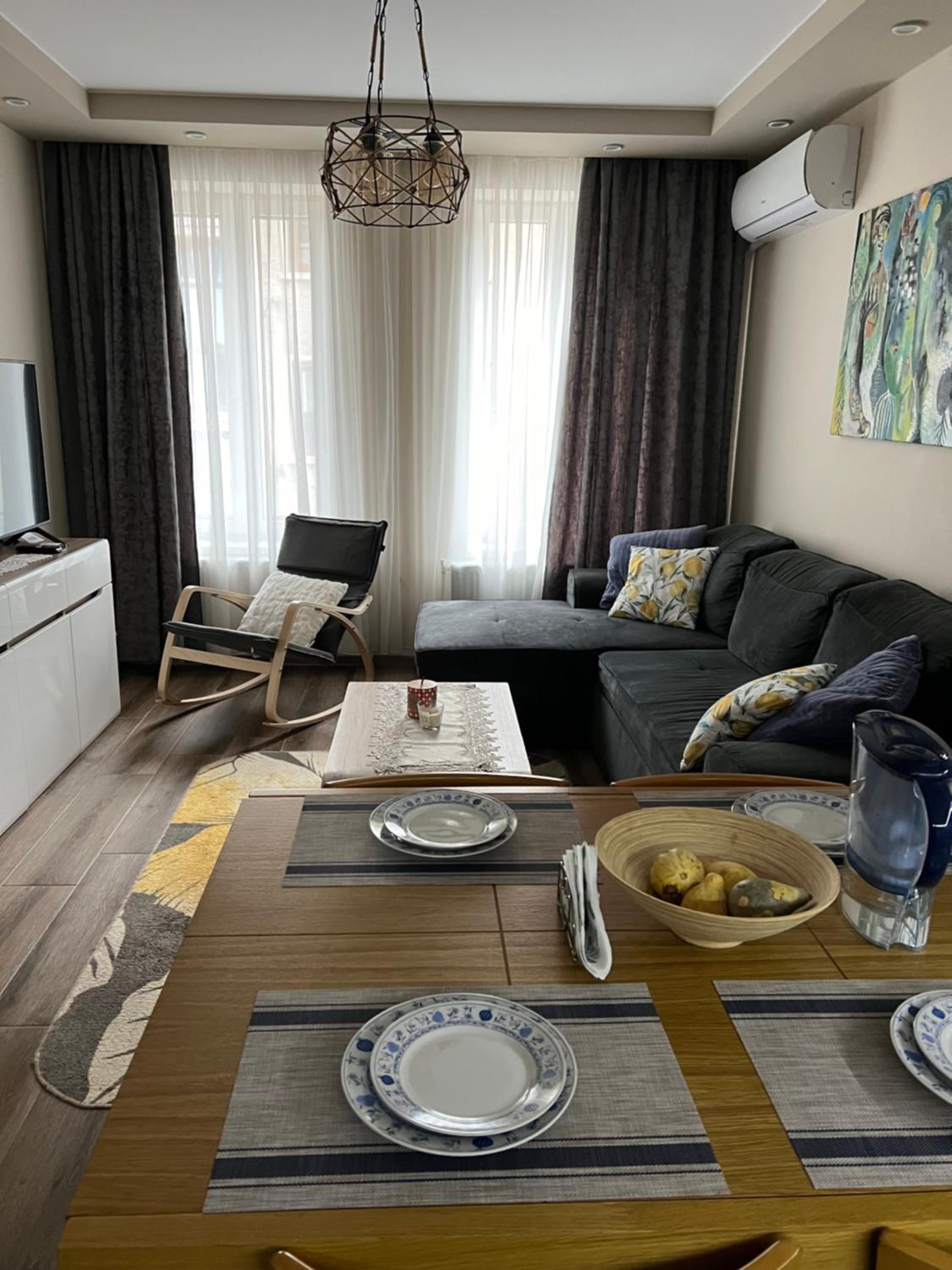 Two-Bedroom Apartment - Photo 8