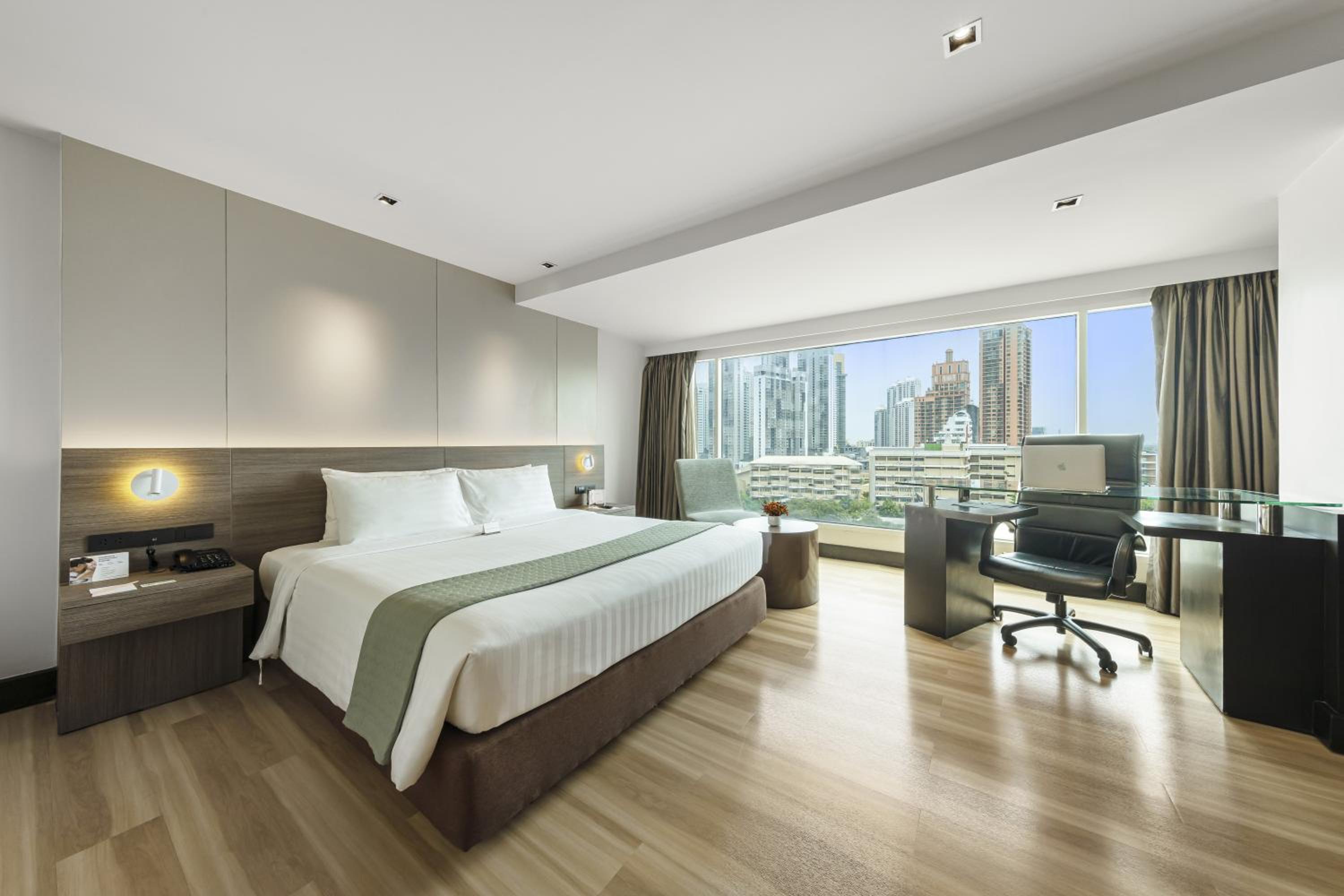 Executive King Suite